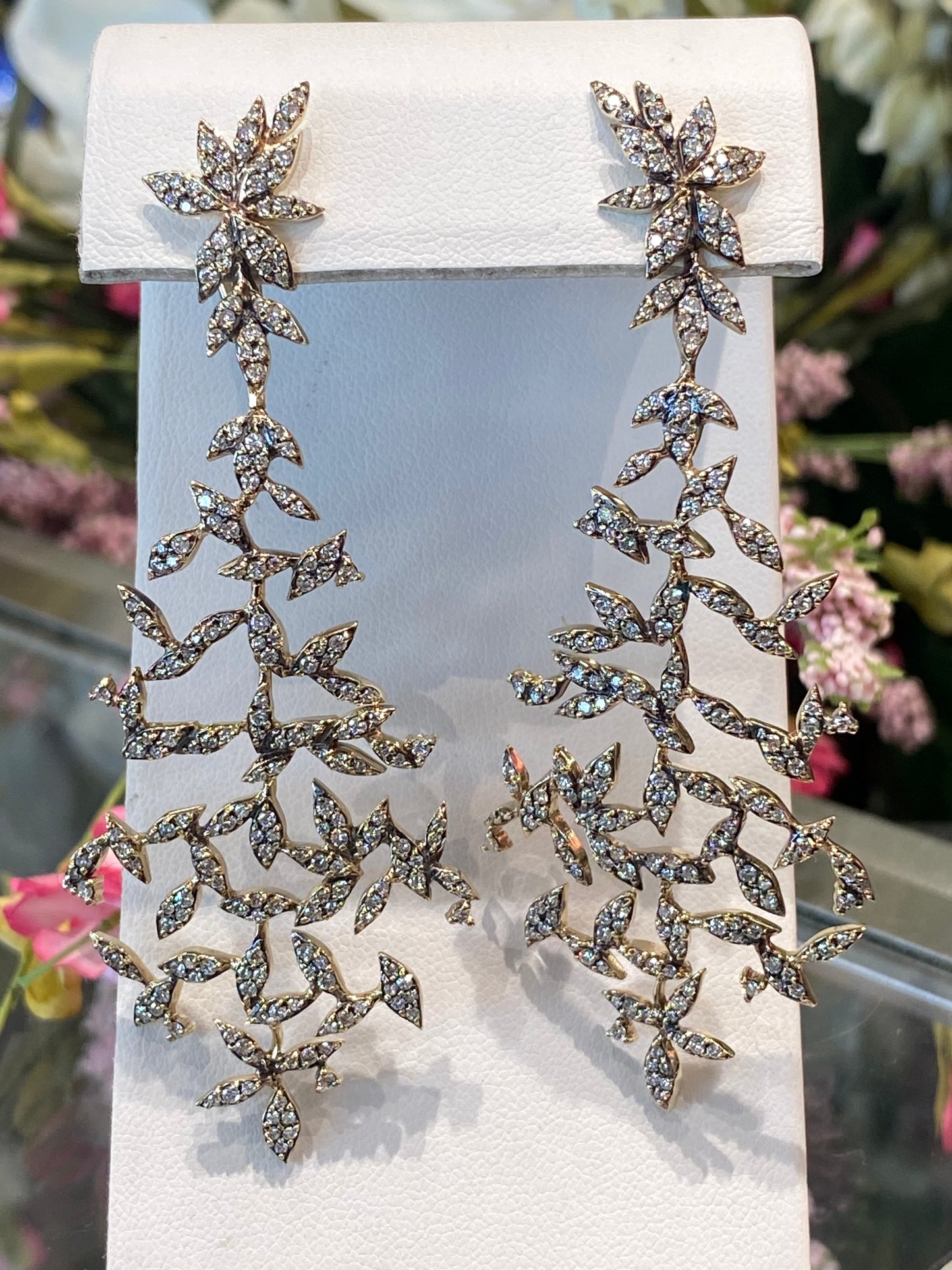 18k Yellow Gold Diamond Earrings