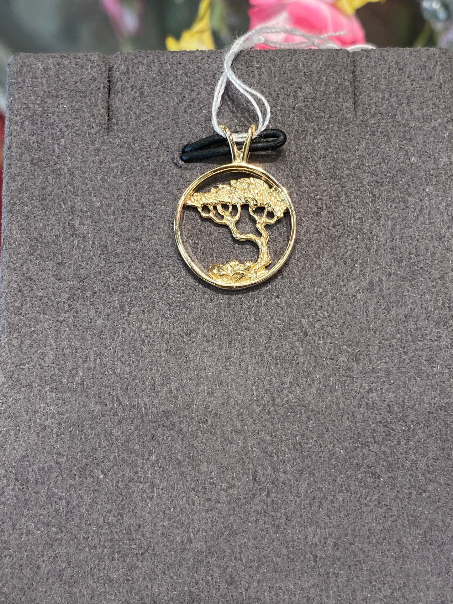 14k Yellow Gold Pendant