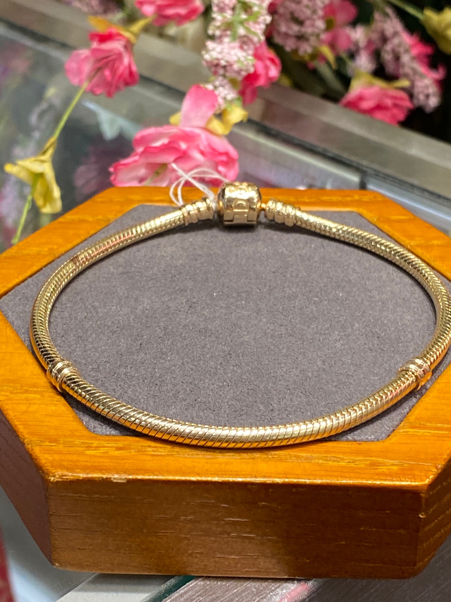 14k Yellow Gold Pandora Bracelet