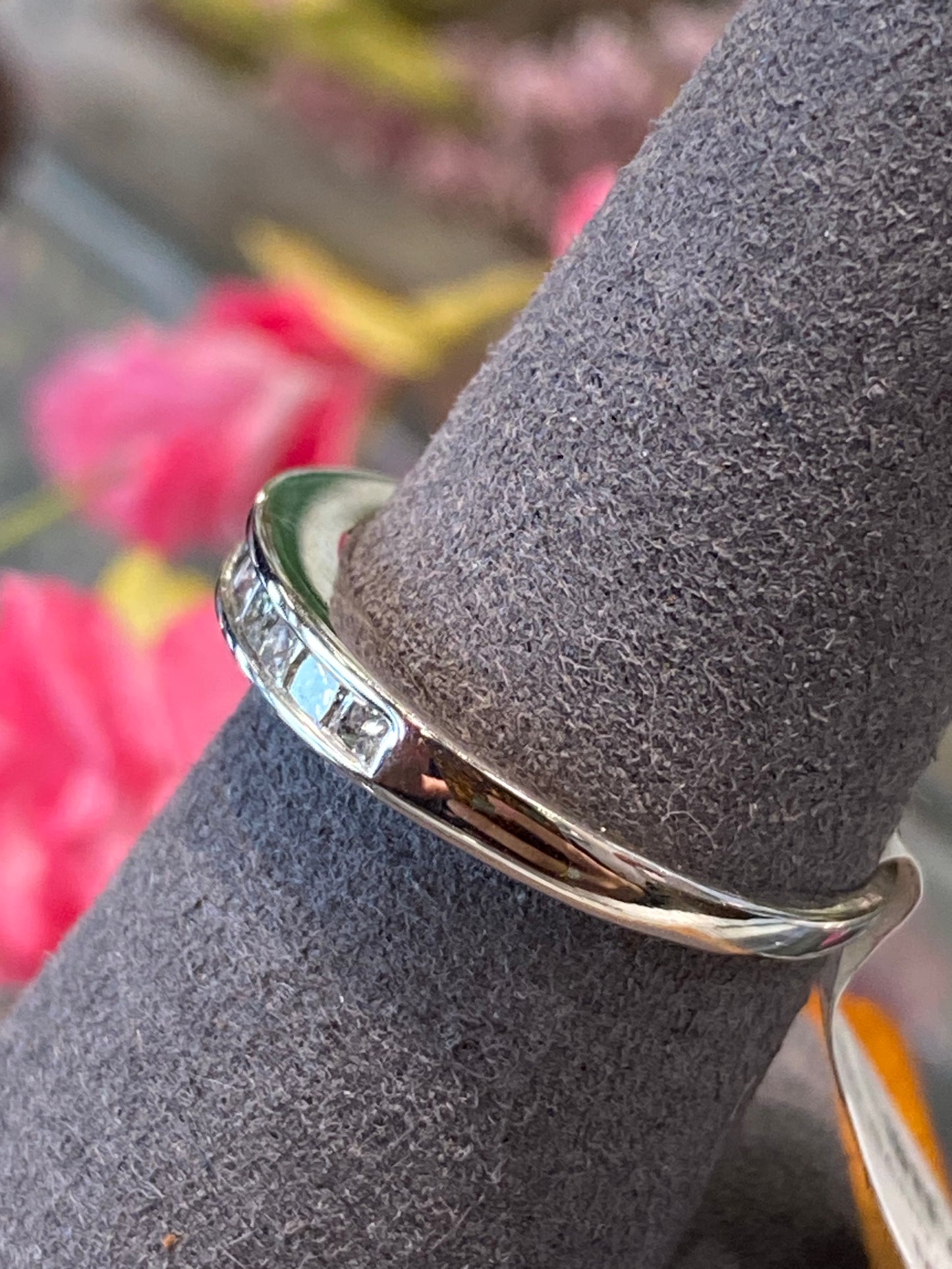14k White Gold Diamond Band