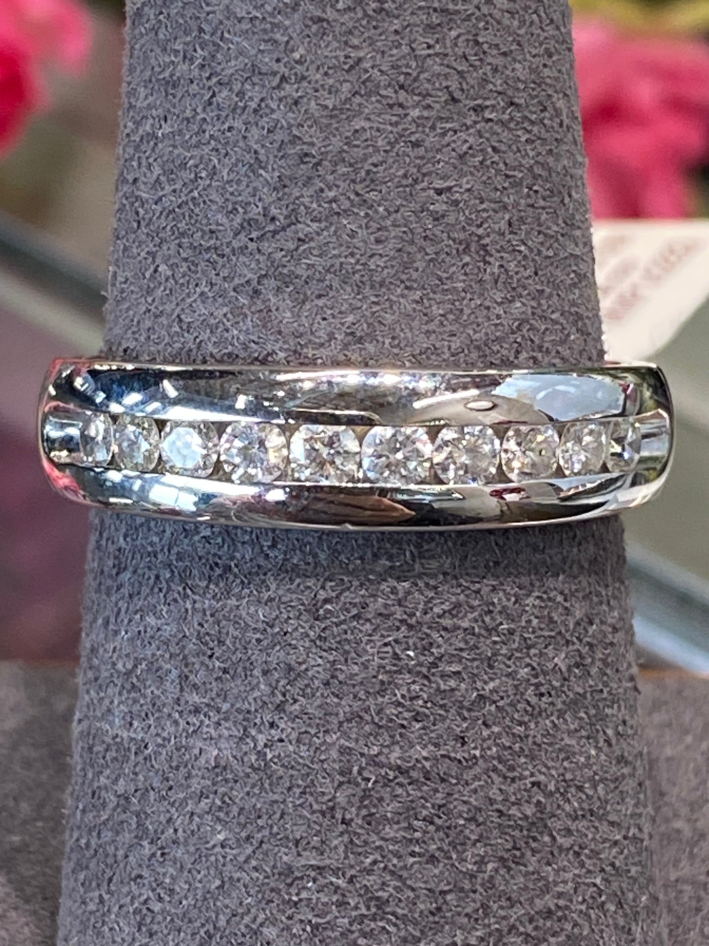 14k White Gold Diamond Band