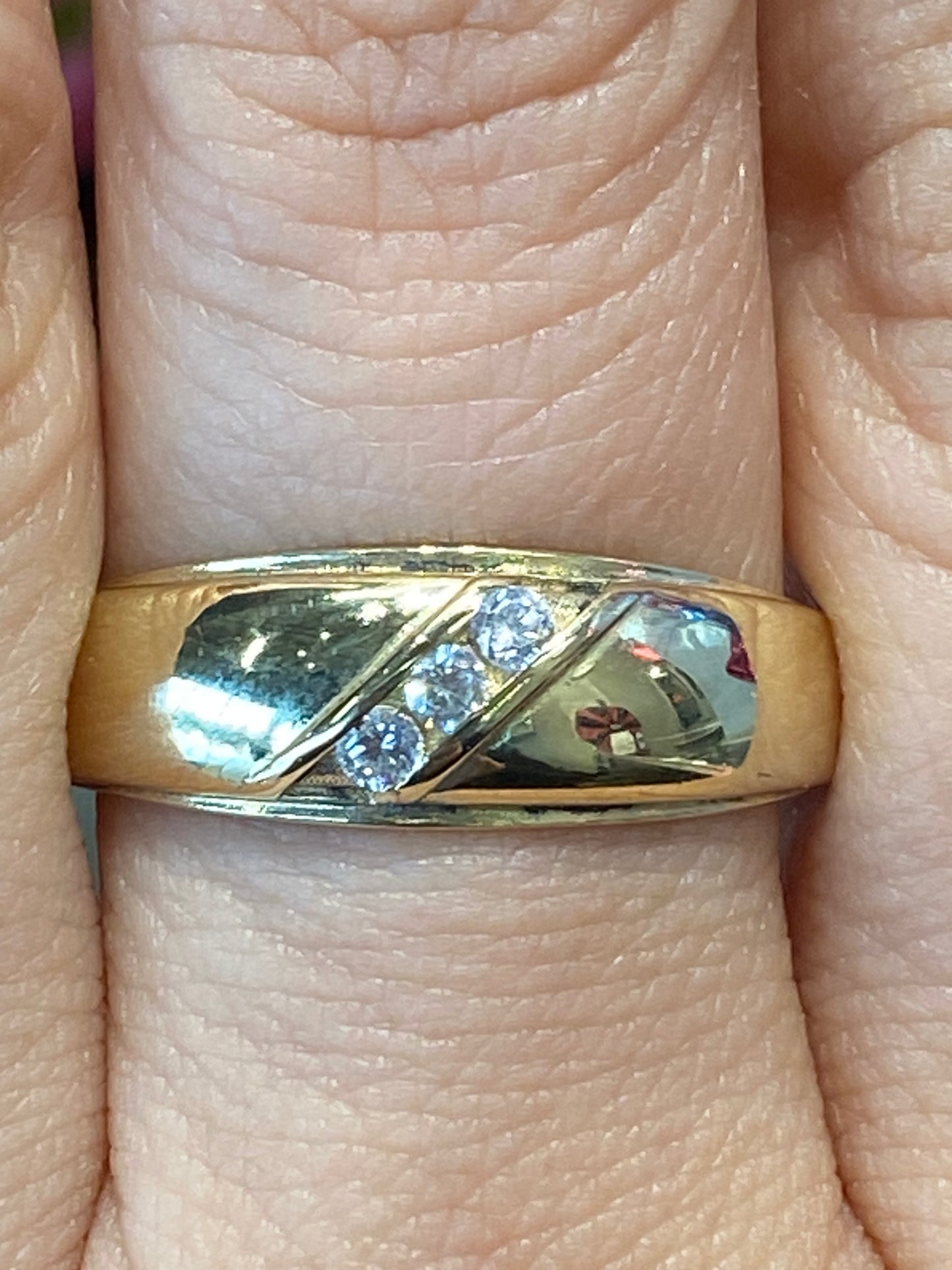 10k Yellow Gold Band