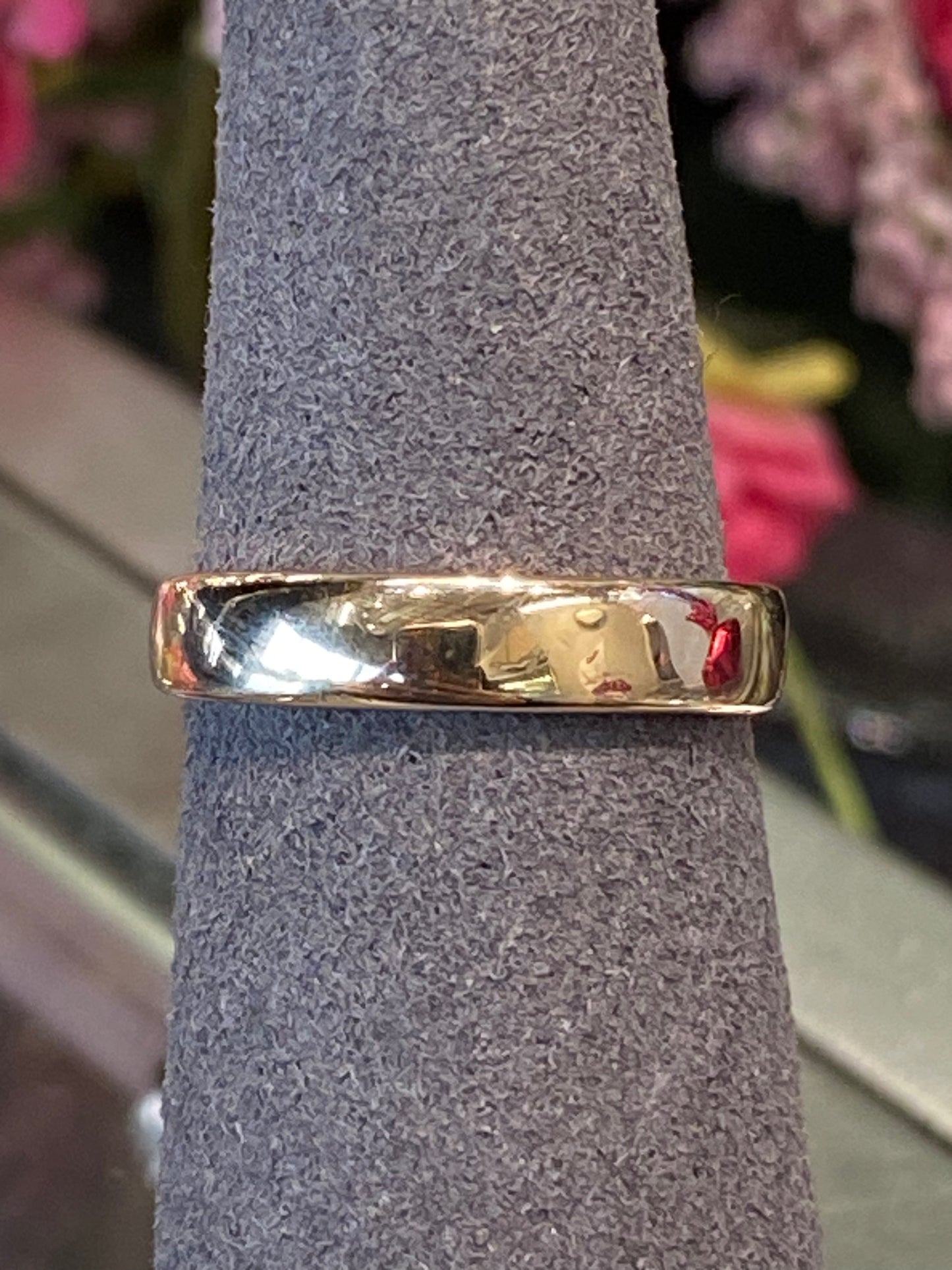 14k Yellow Gold Plain Band