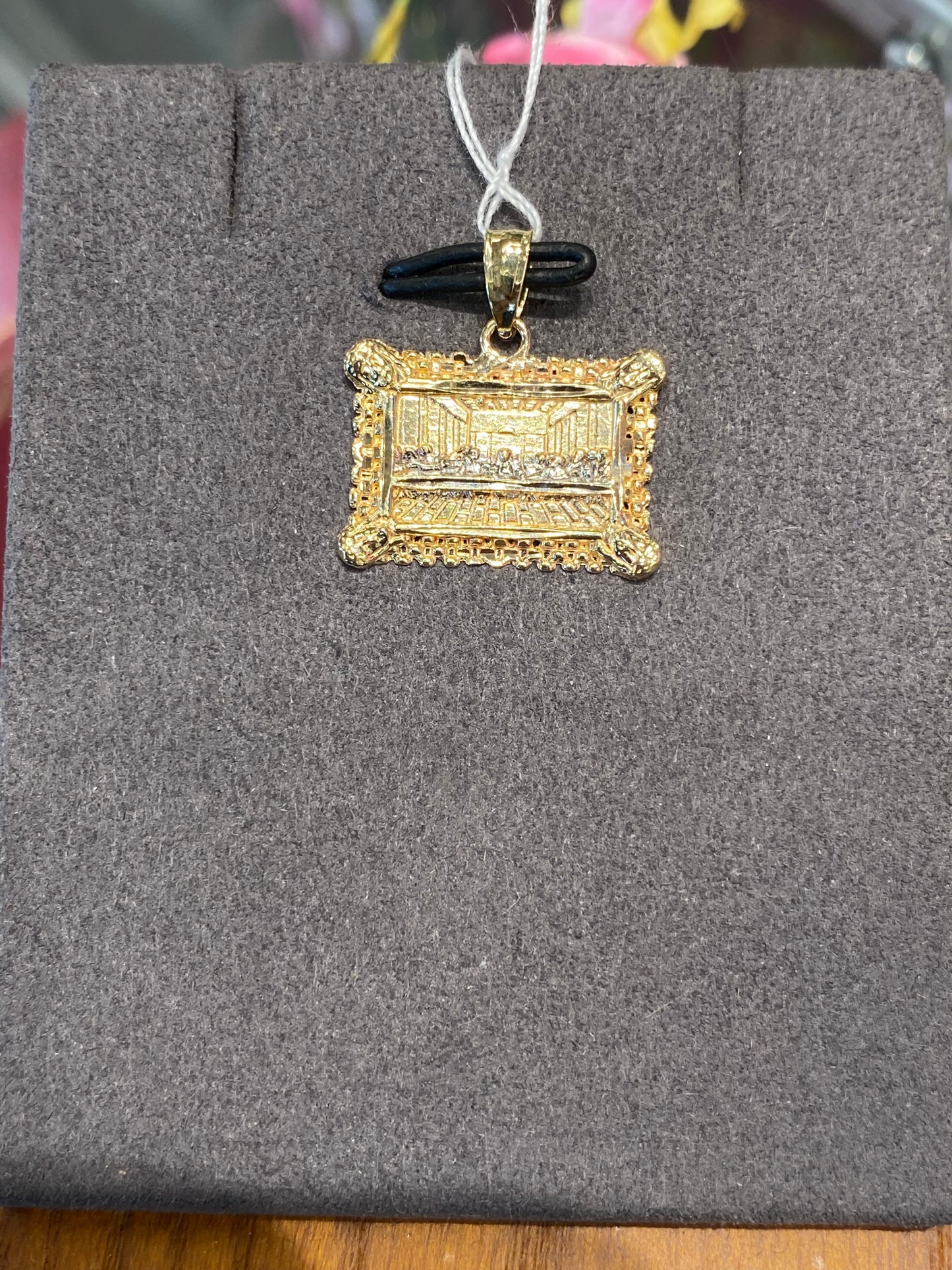 10k Two Tone Last Supper Pendant