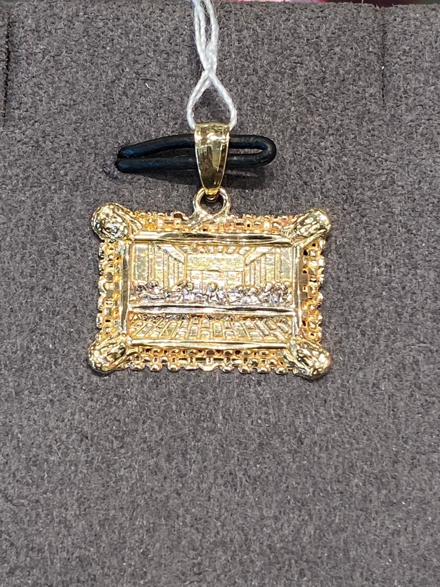 10k Two Tone Last Supper Pendant