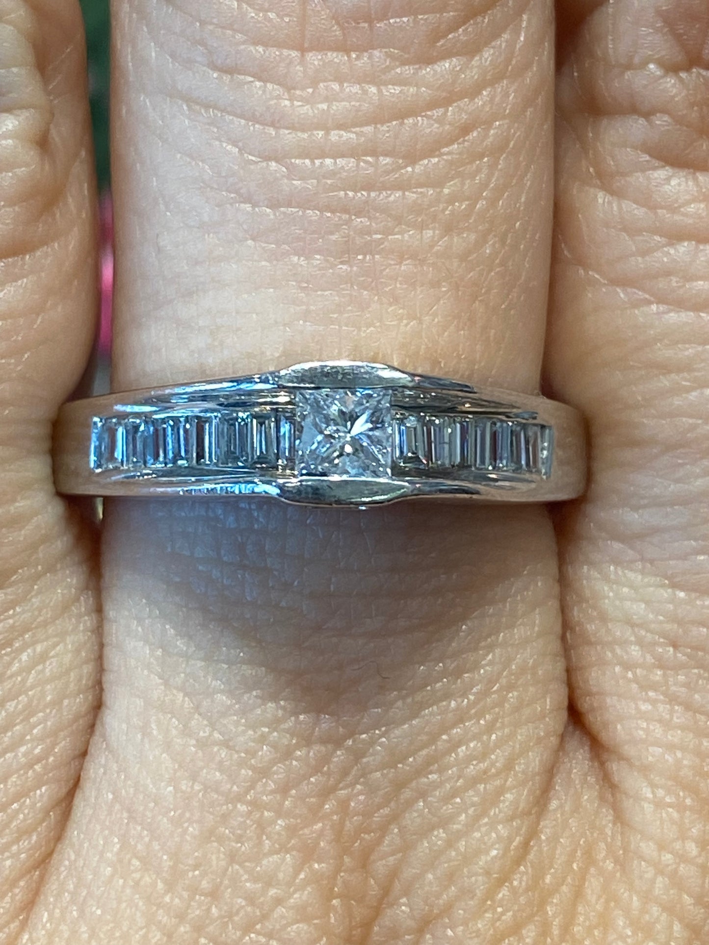 14k White Gold Diamond Ring
