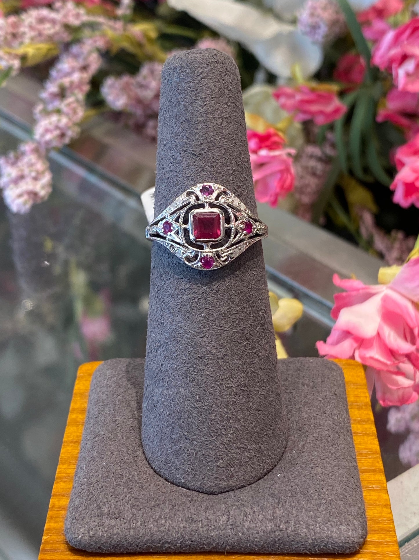 10k White Gold Ring