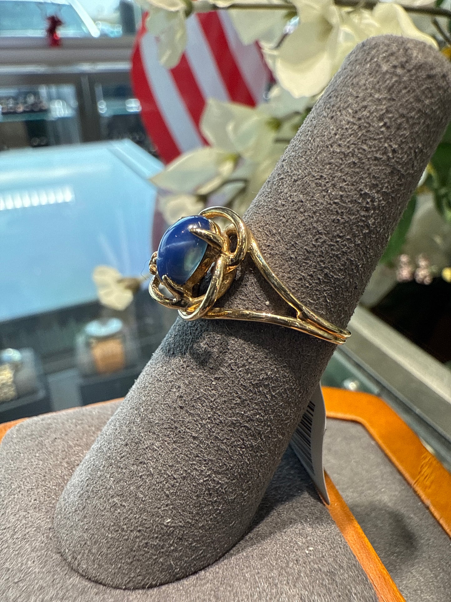 Gold ring