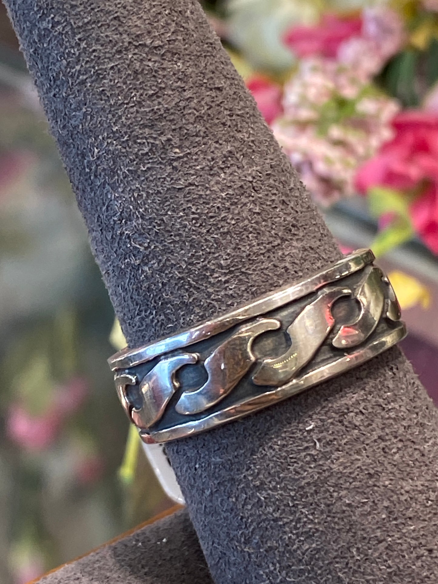Silver Band With Design