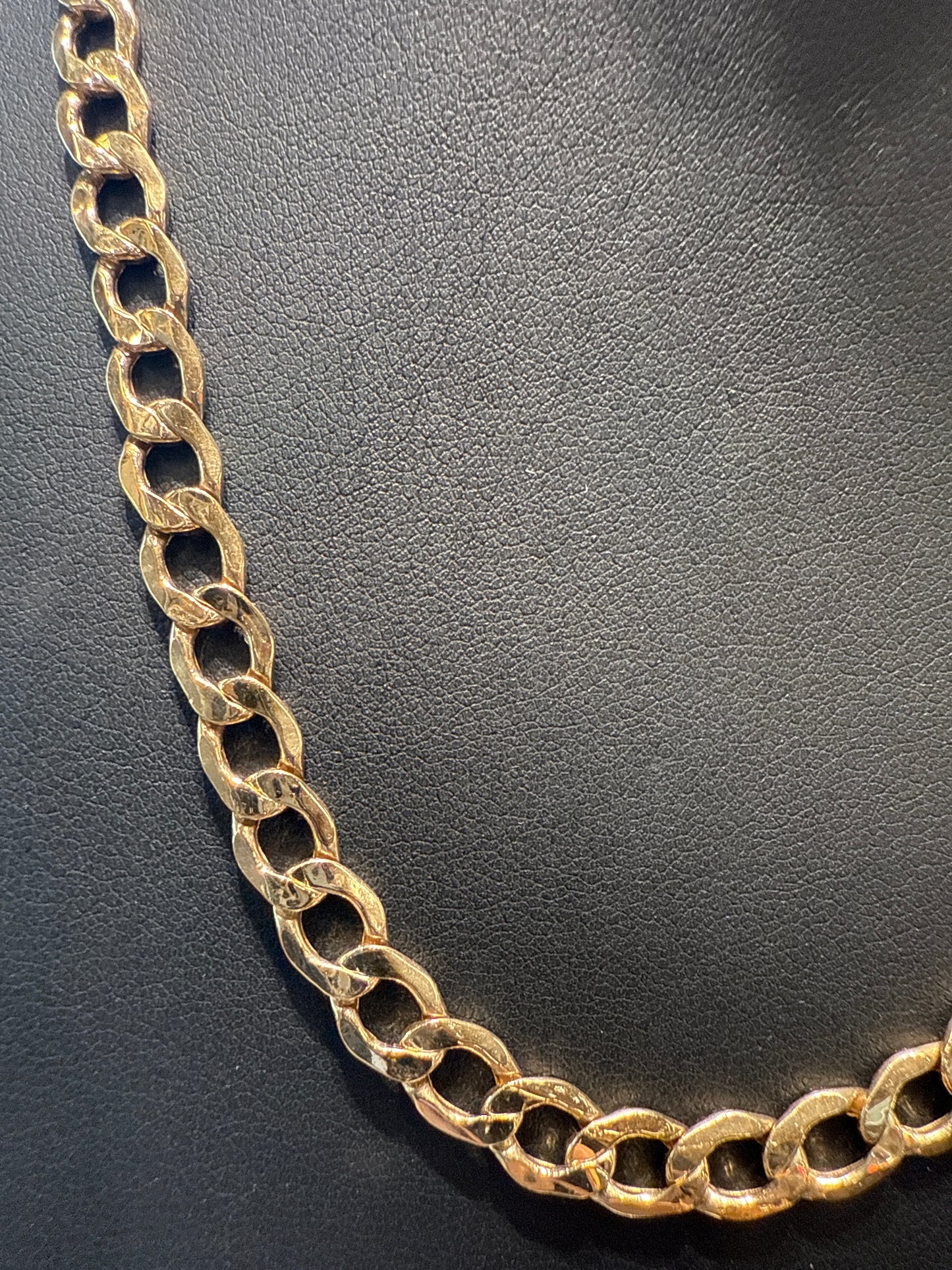 Gold link chain