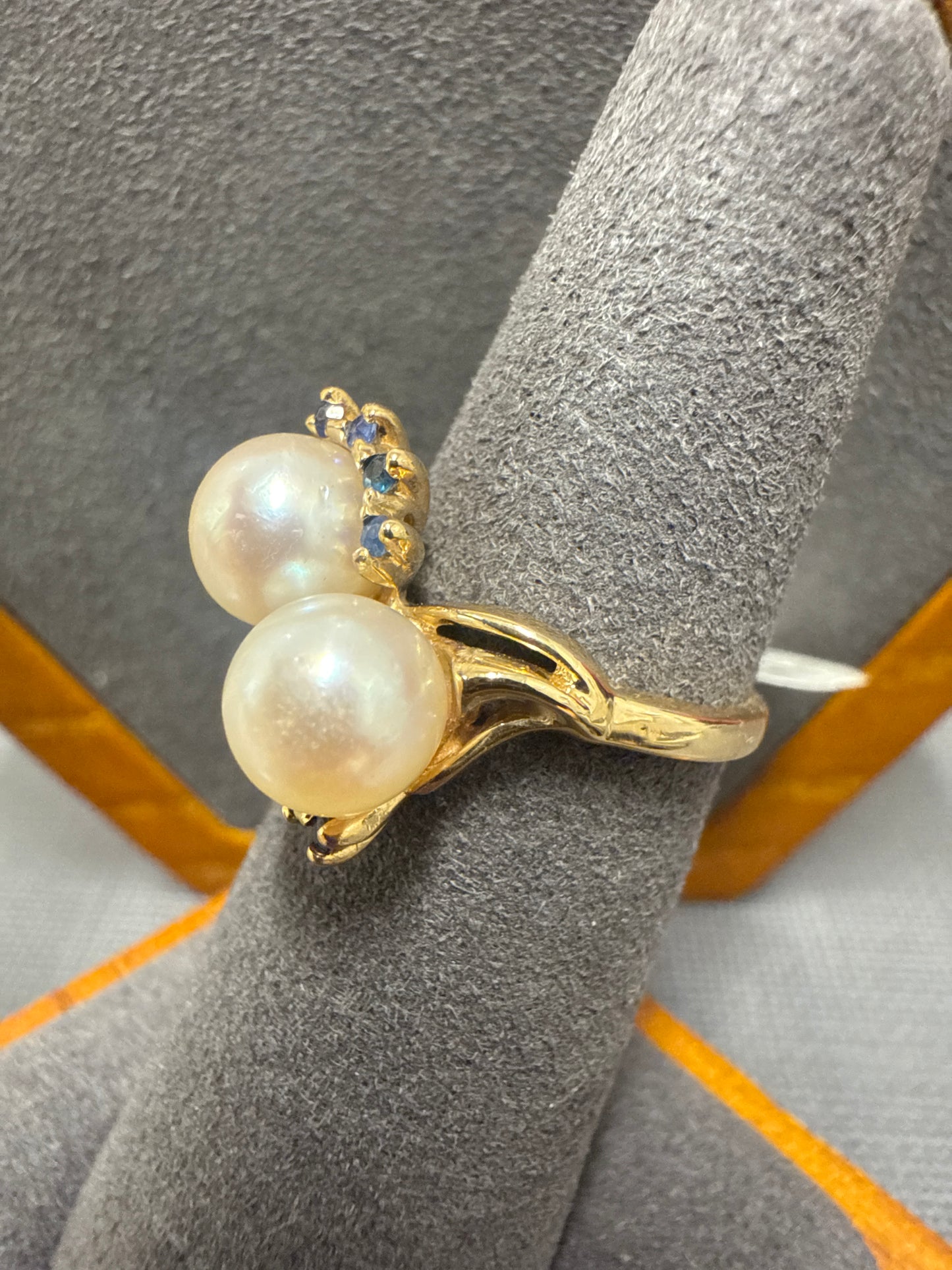 Gold ring