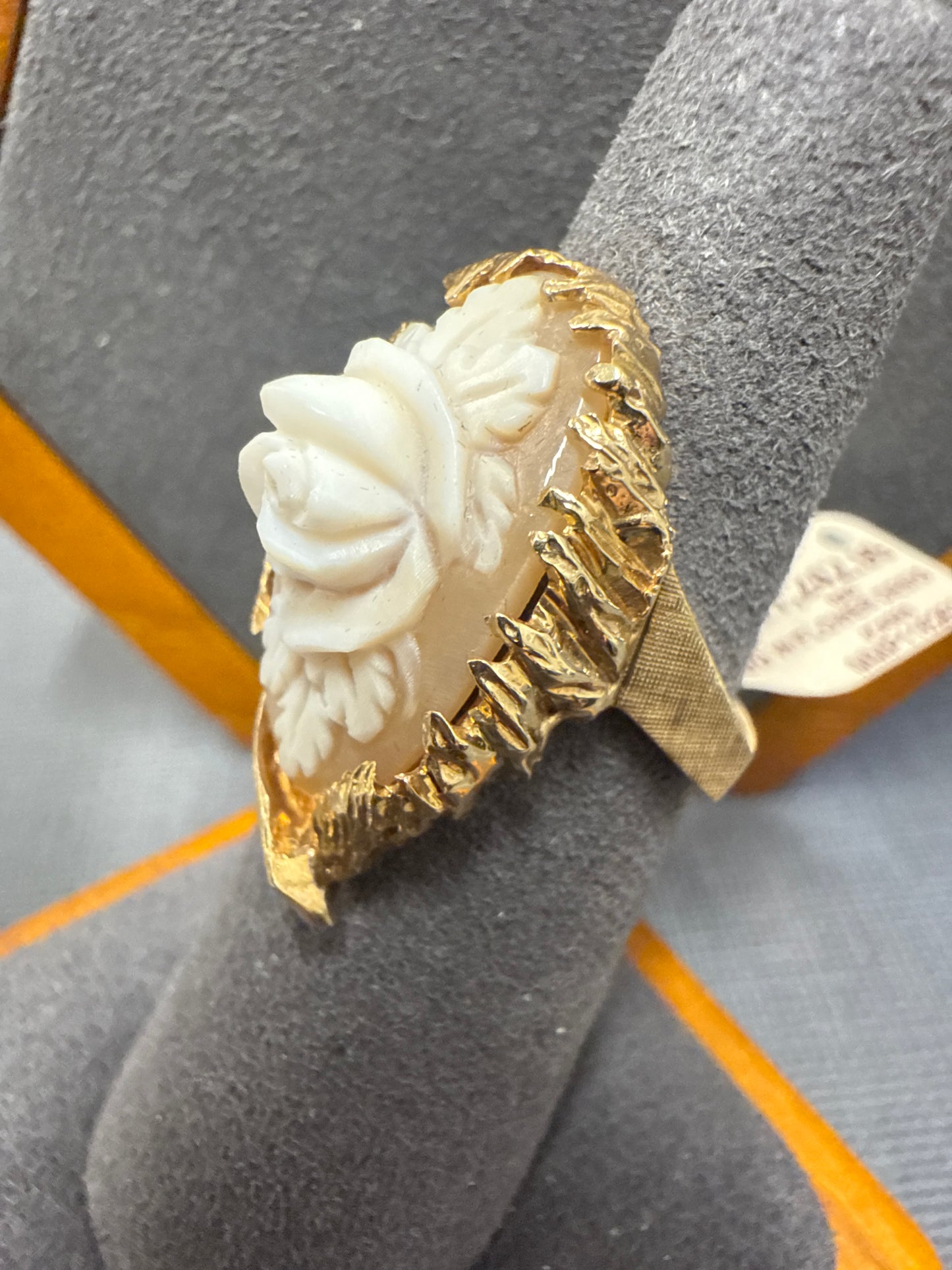 Gold ring