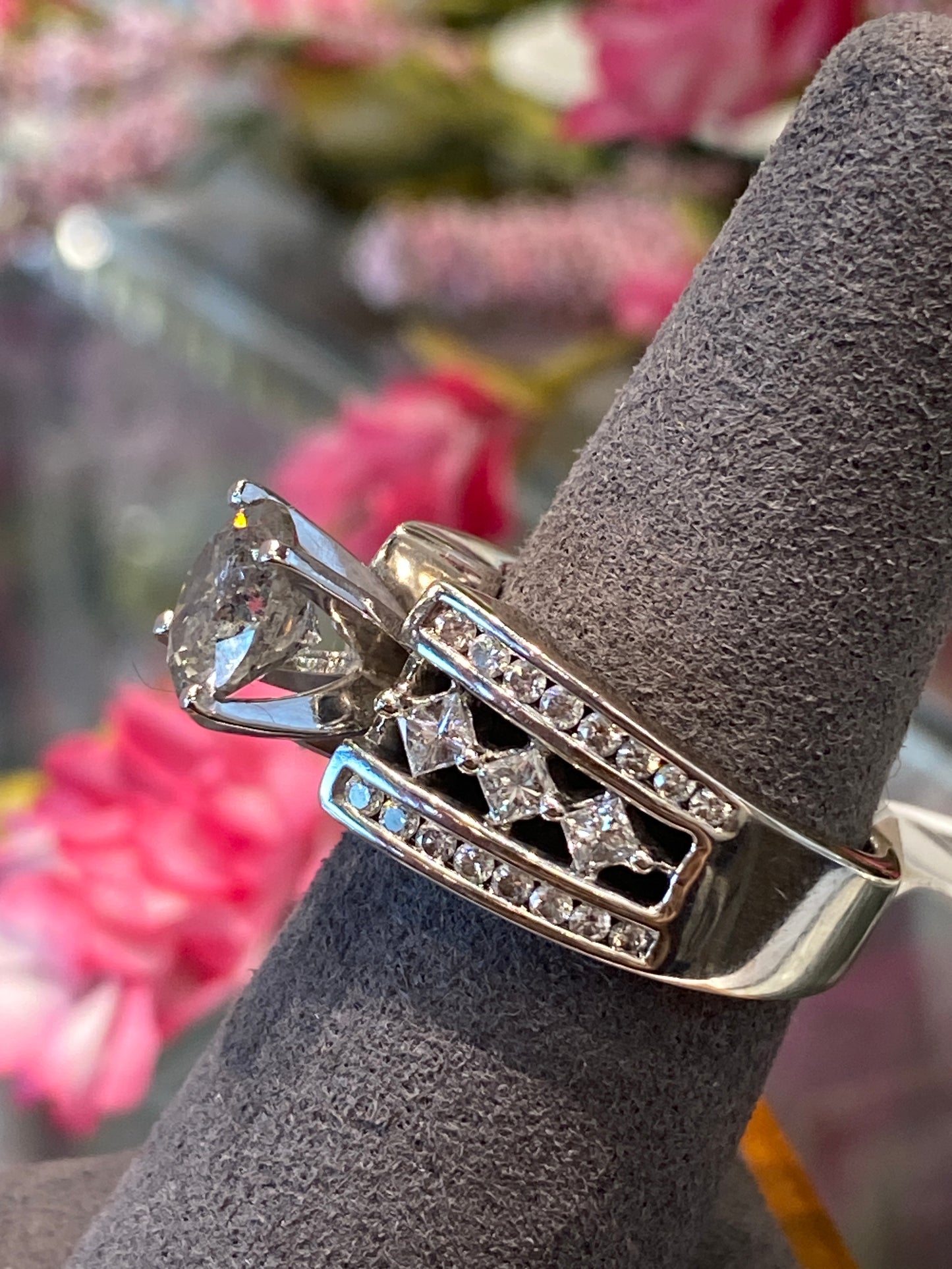 14k White Gold Engagement Ring