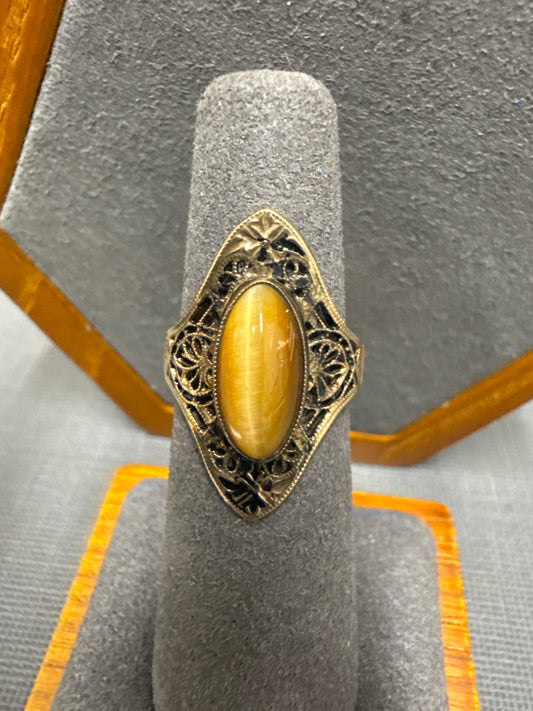 Gold ring