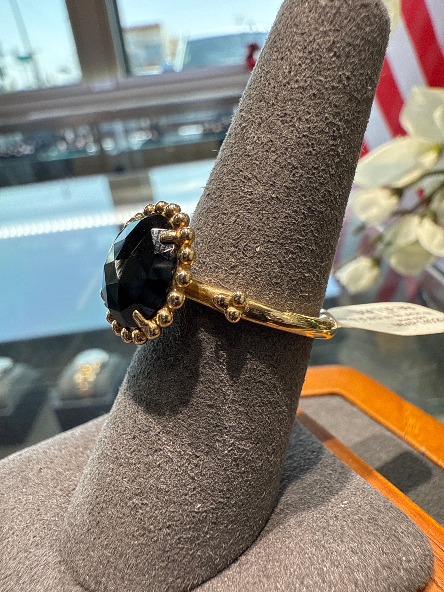 Gold ring