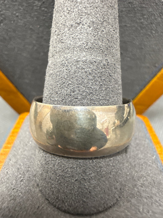 Silver band