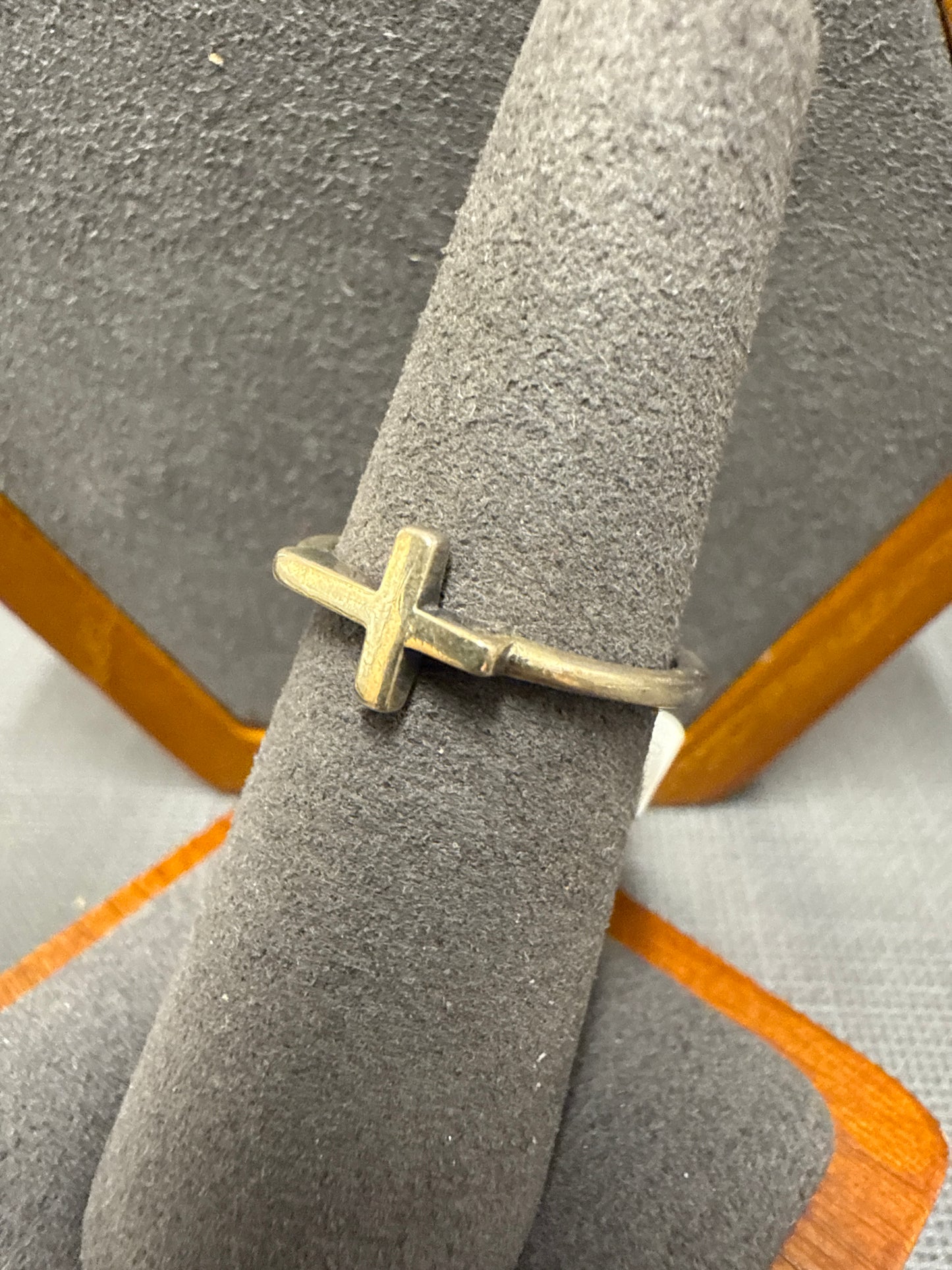 Silver cross ring