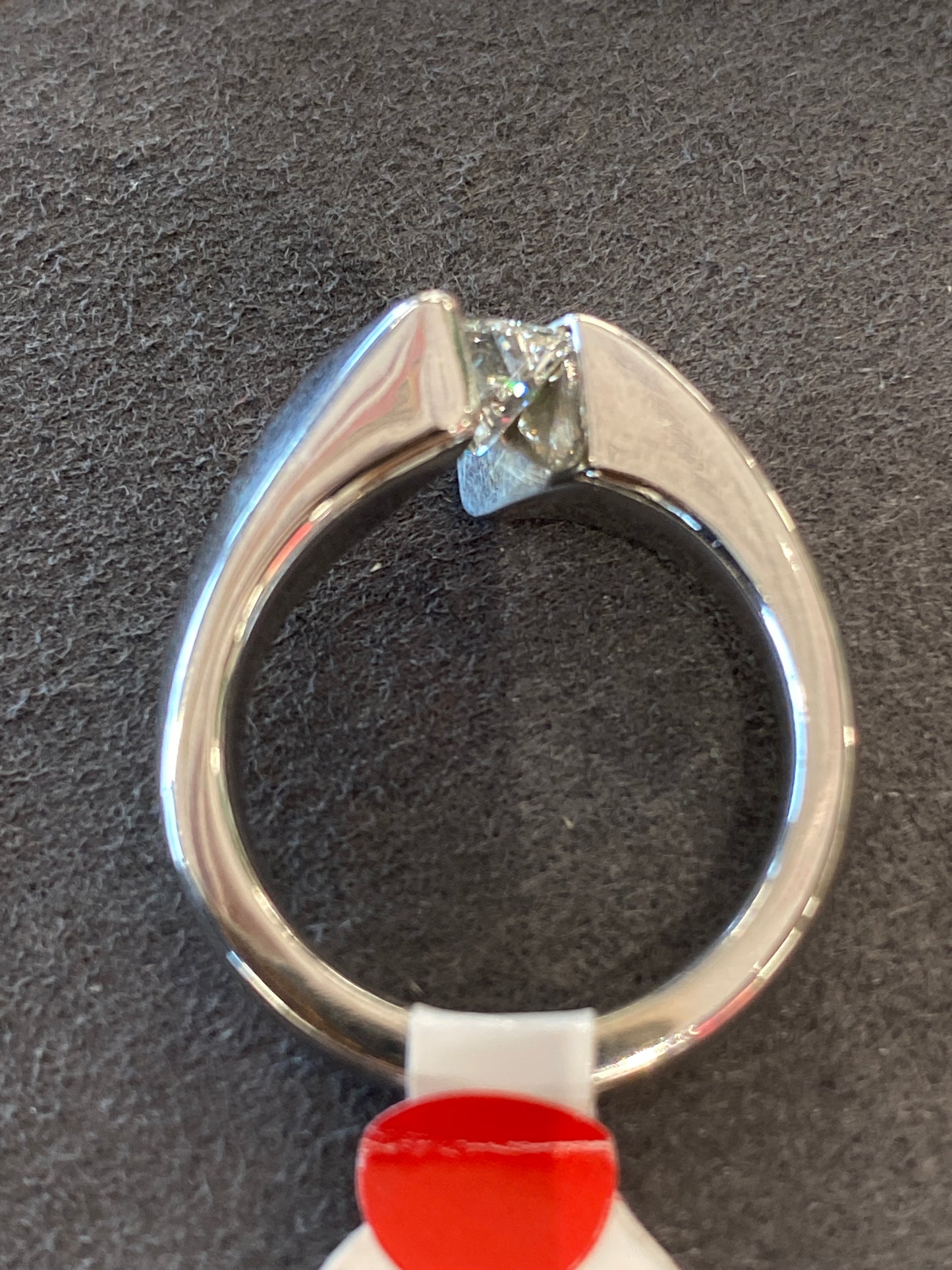 14k White Gold Diamond Ring