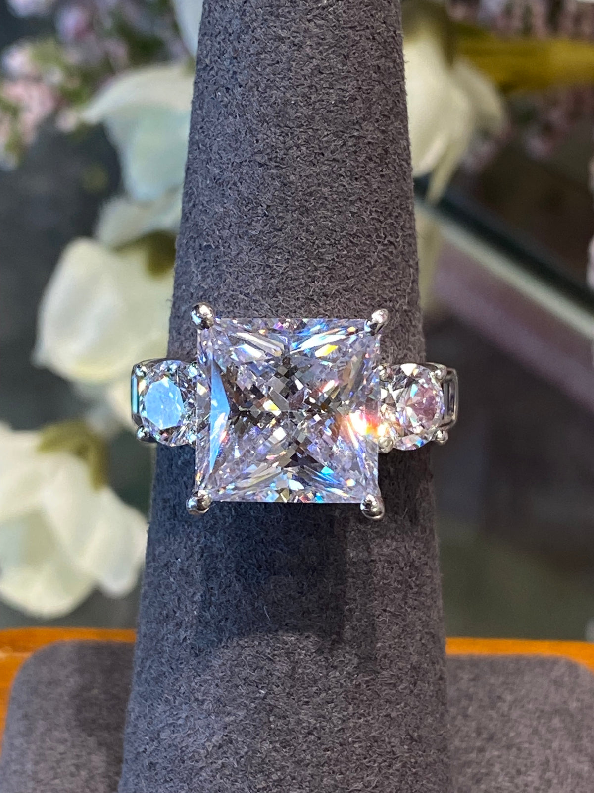 925 Silver Cubic Zirconia Ring
