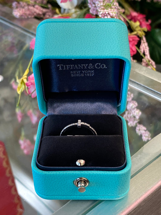 18k White Gold Diamond Tiffany & Co Ring