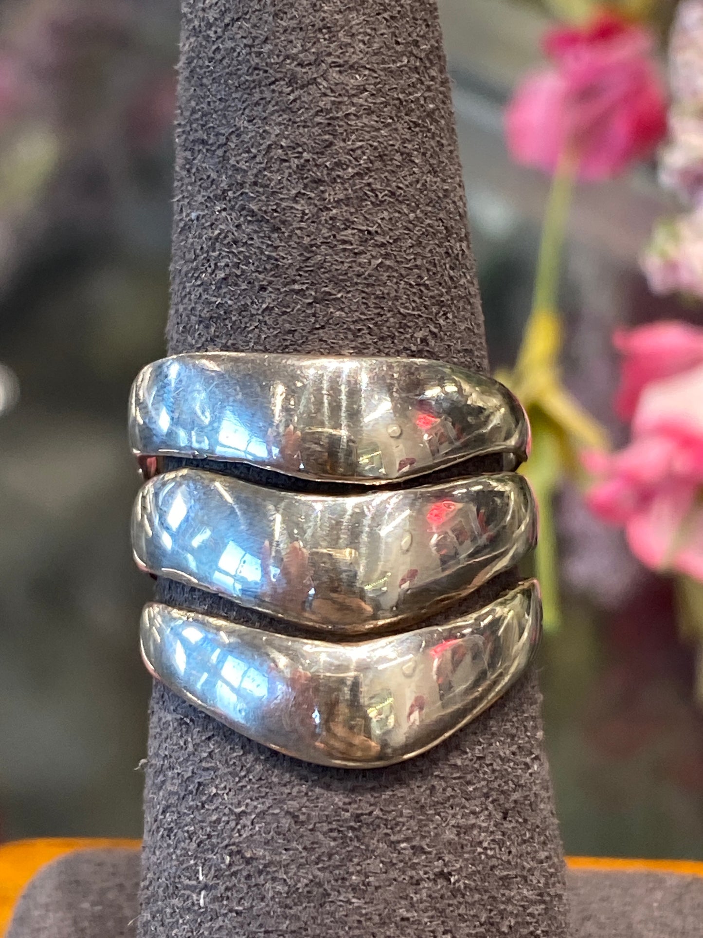 Silver Ring With Design