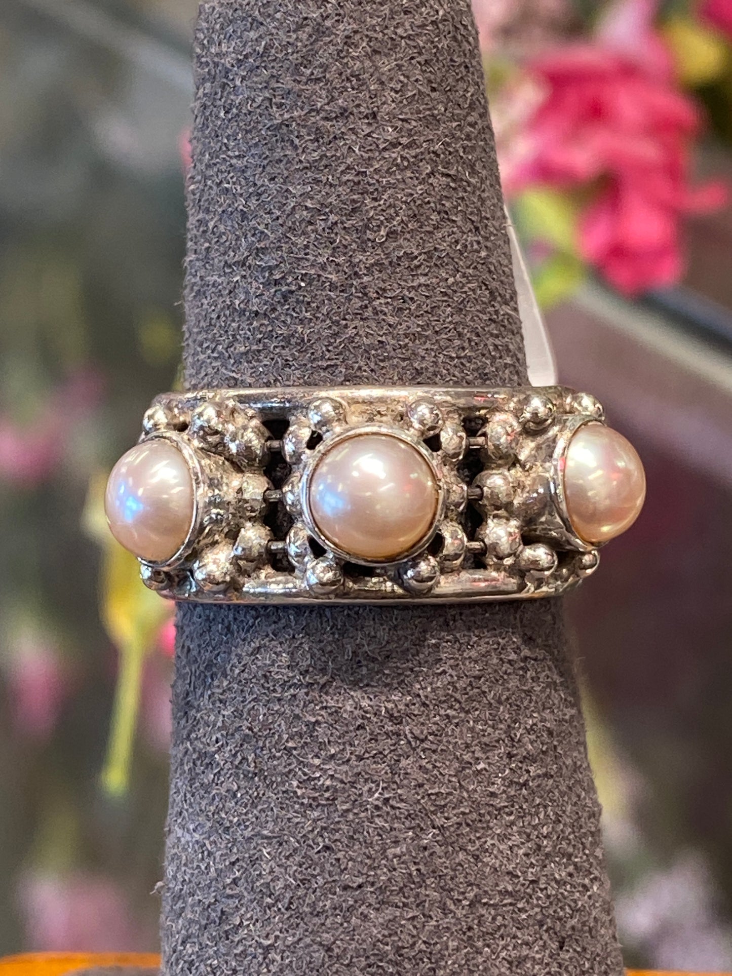 Silver Ring With Pearls