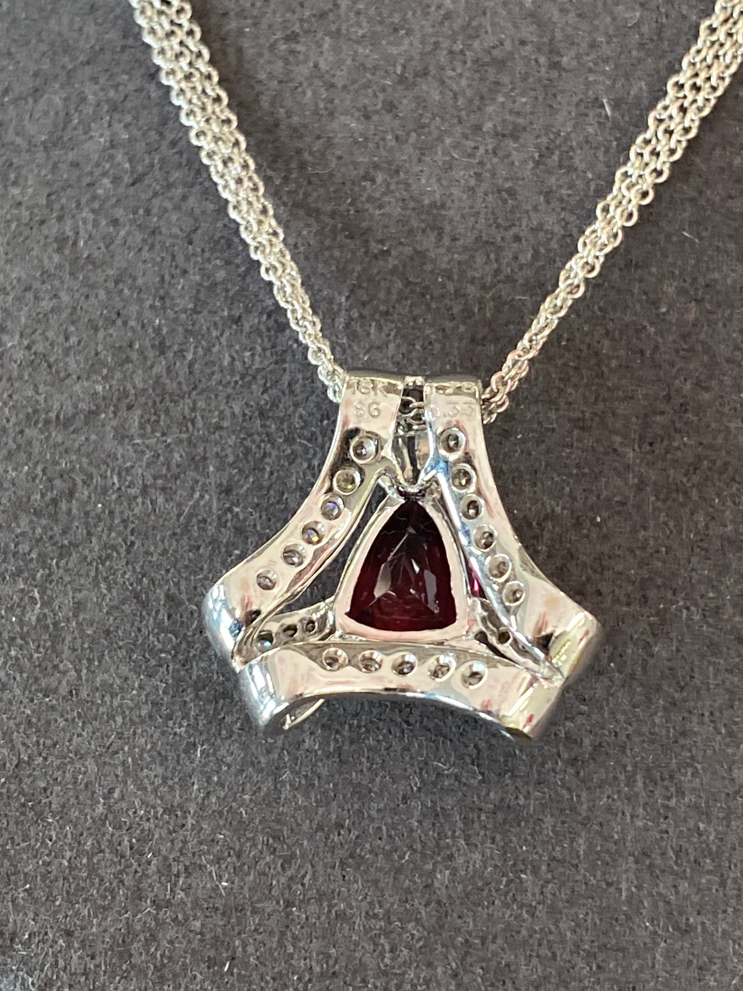 18k White Gold Chain With A Pink Tourmaline & Diamonds