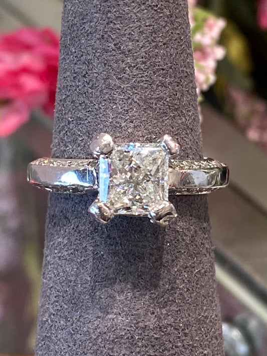 Platinum Diamond Engagement Ring