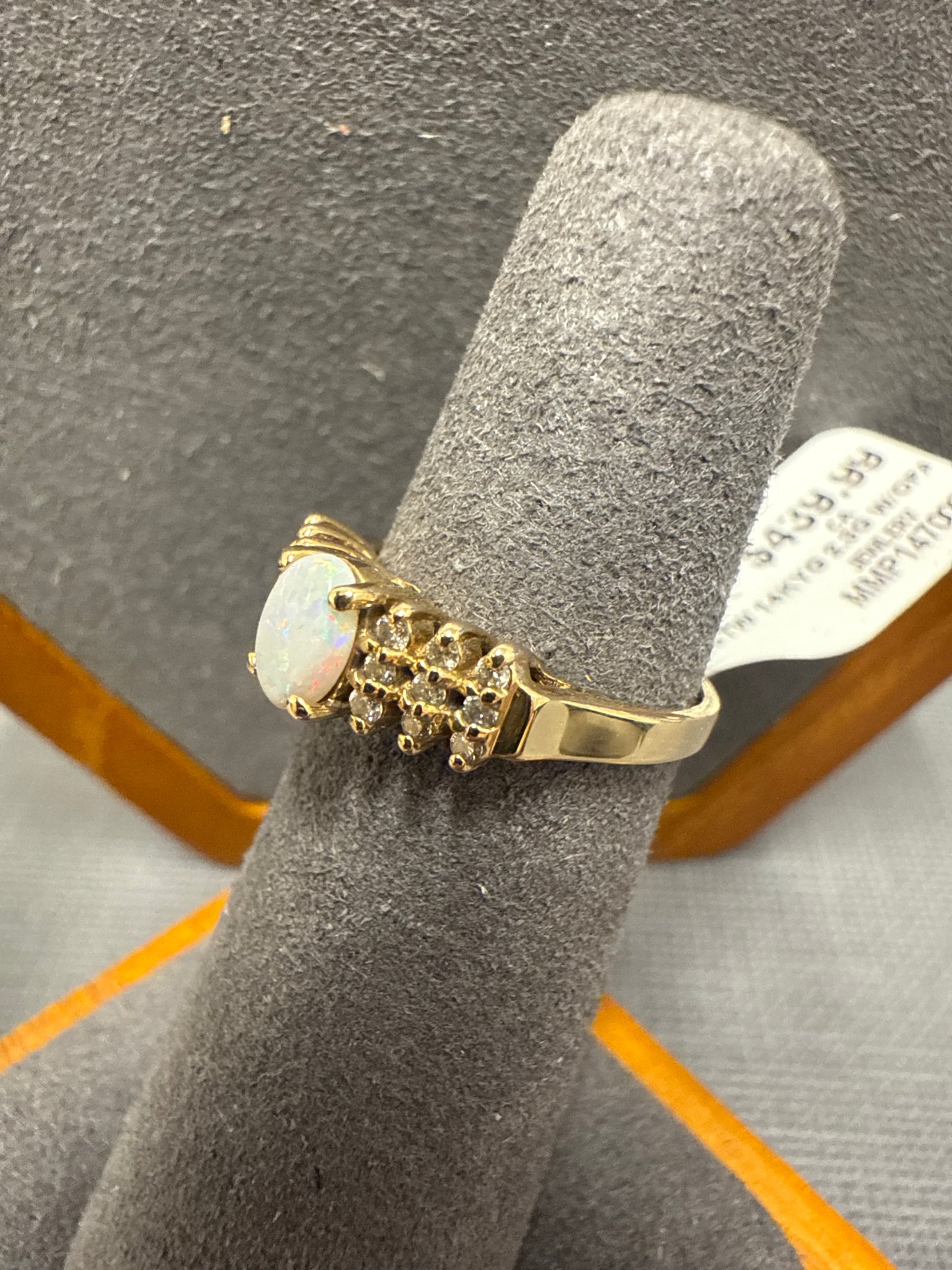 Gold ring