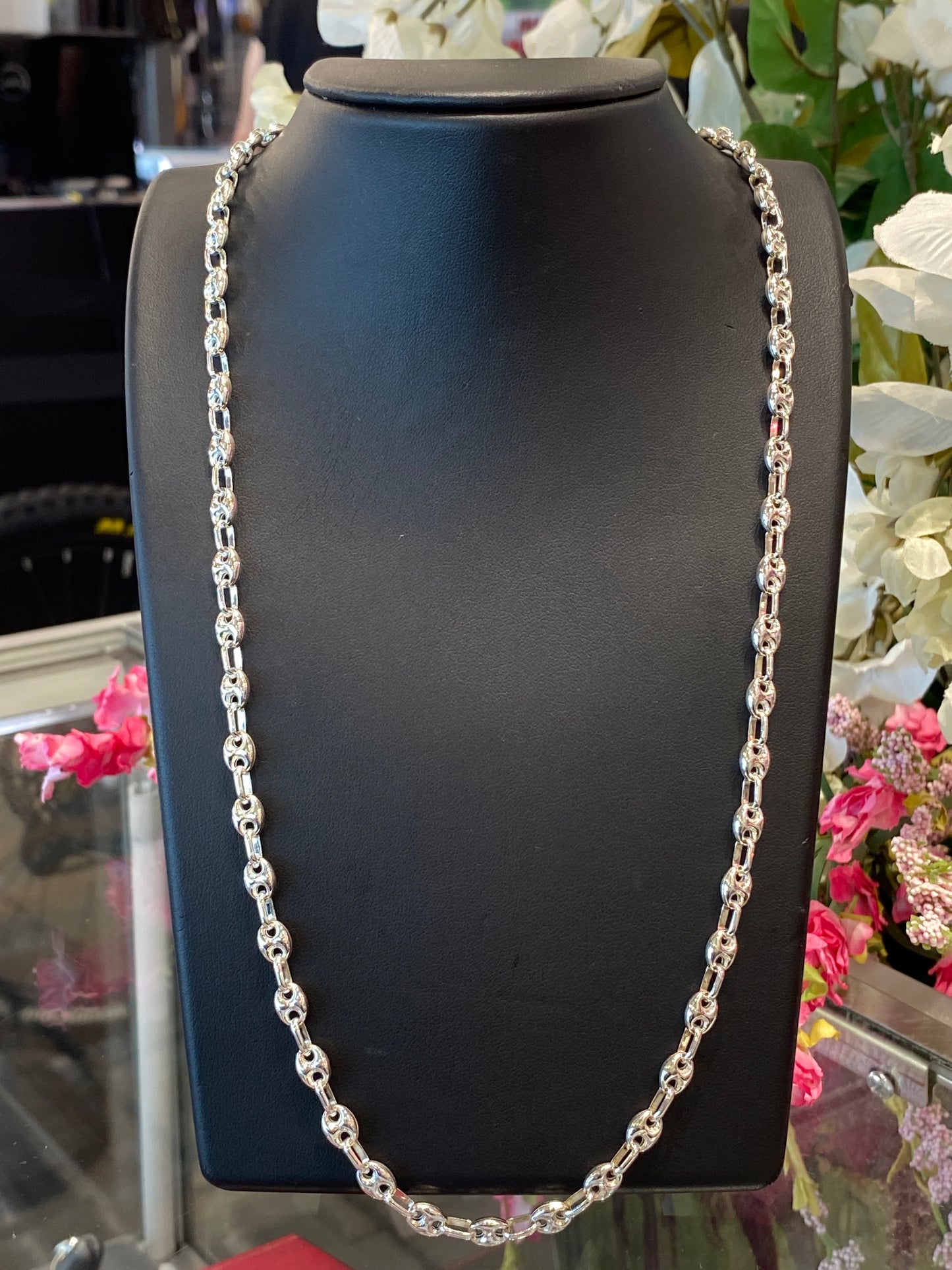 Silver Gucci Puff Style Chain