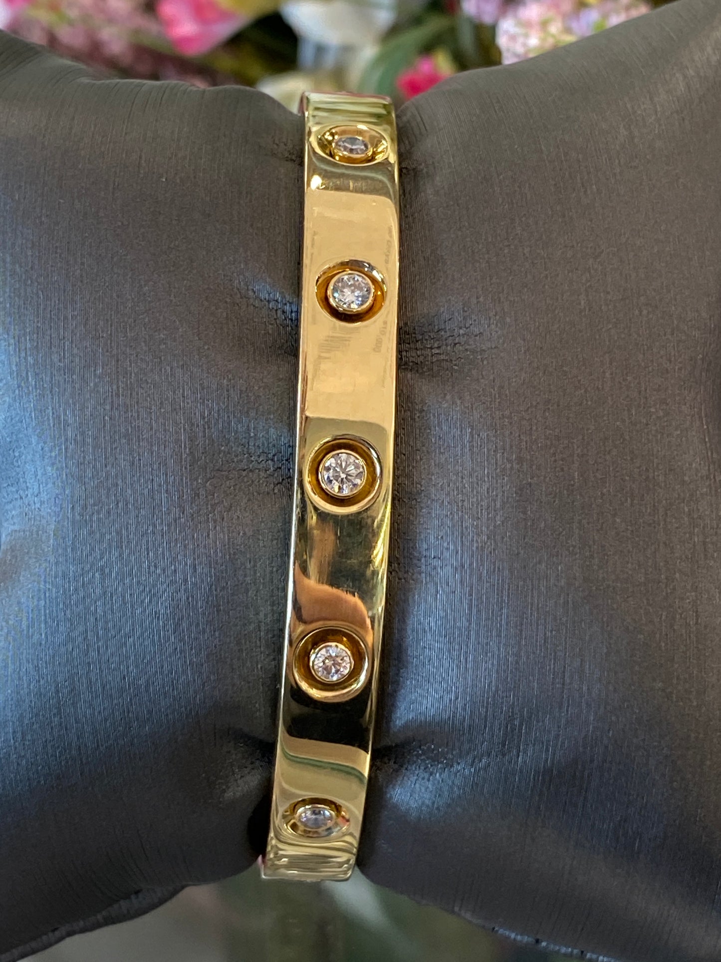 18k Yellow Diamond Cuff Bracelet