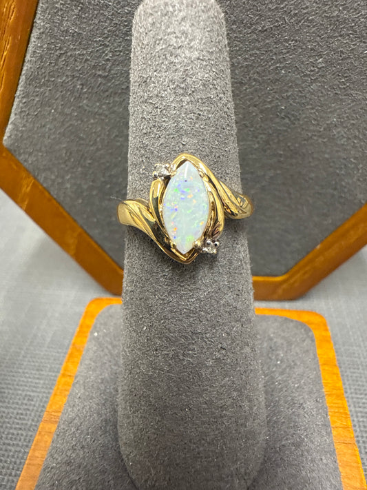Gold ring