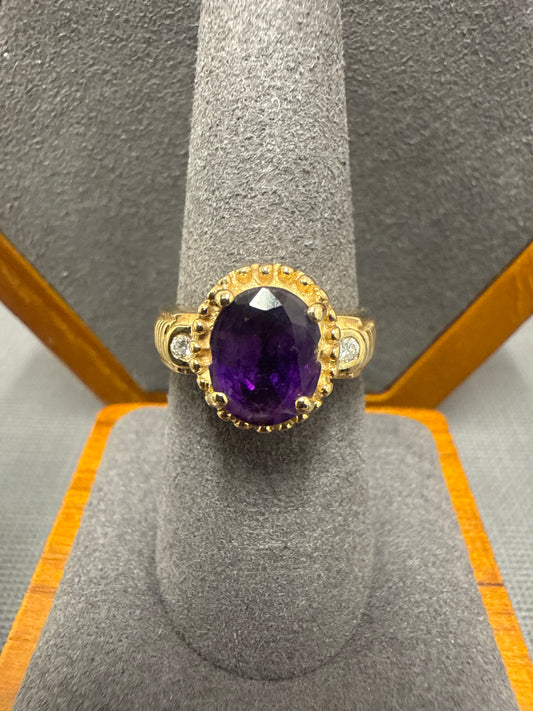 Gold ring