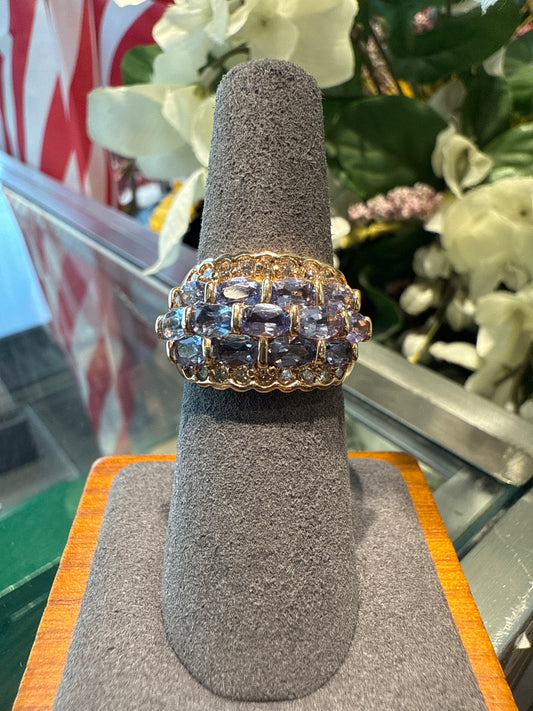 Gold ring
