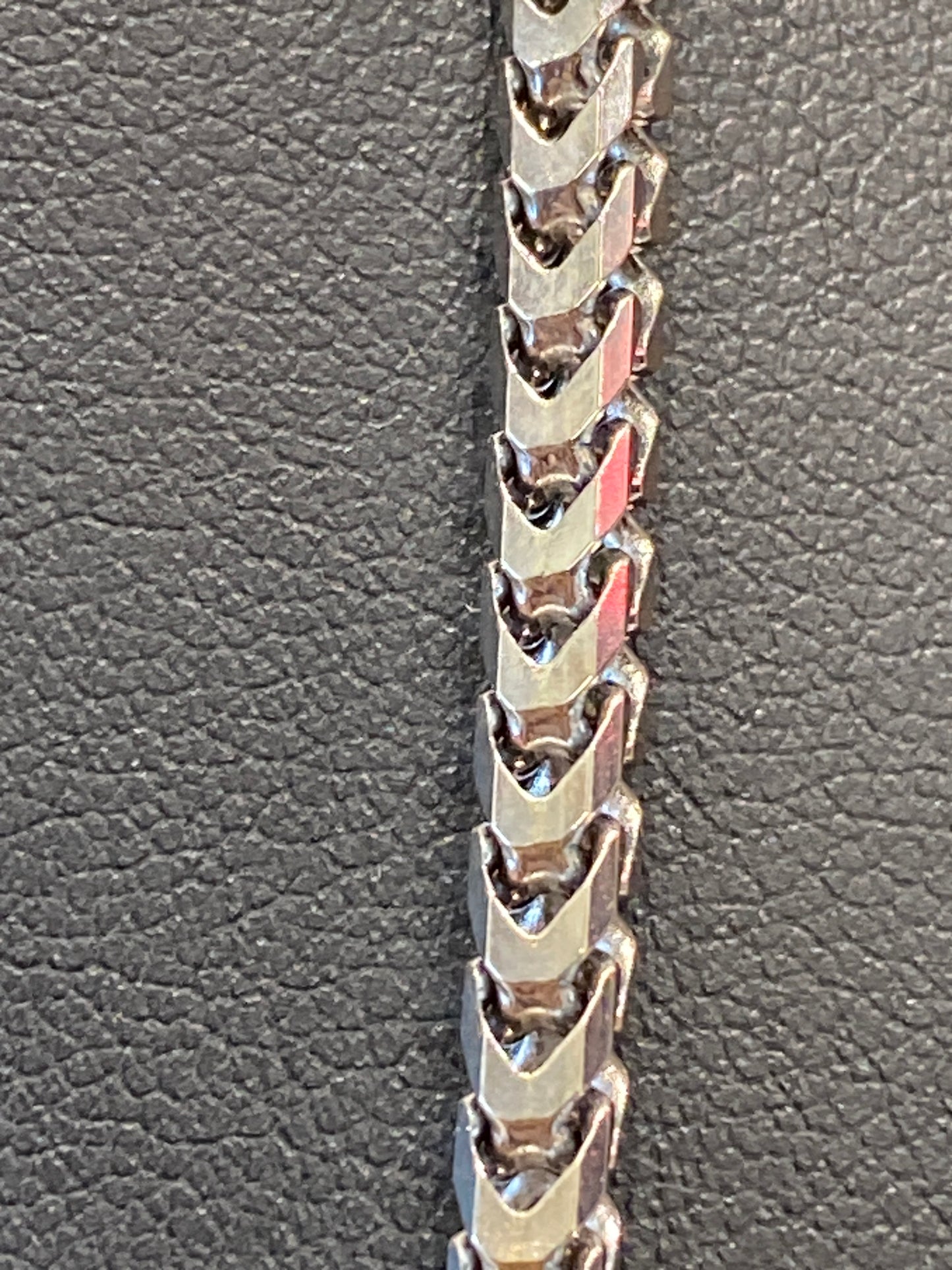14k White Gold Chain