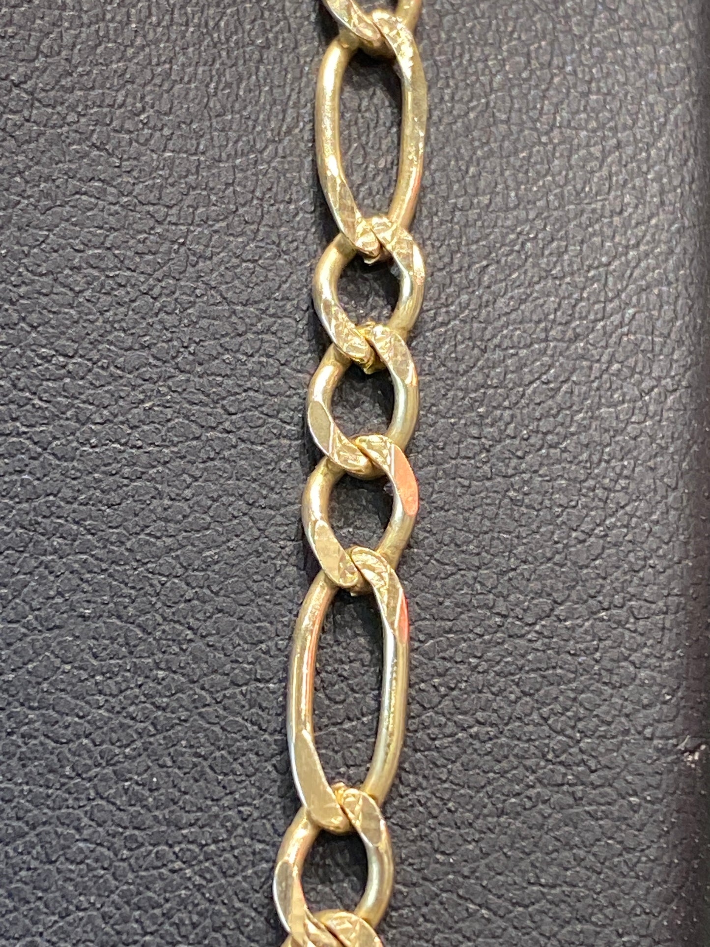 14k Yellow Gold Fígaro Chain