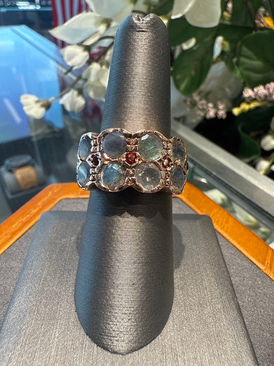 Rose gold ring