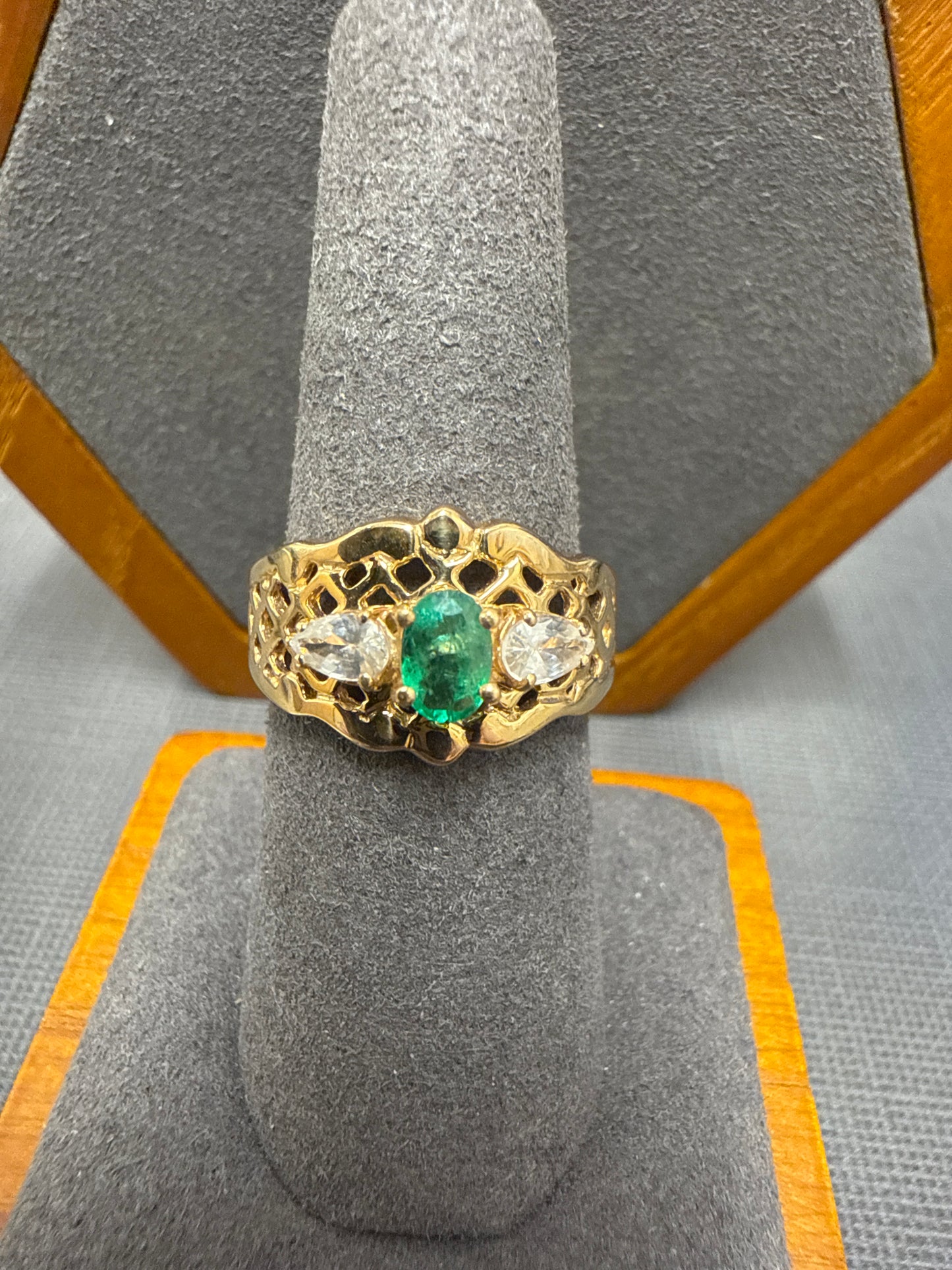 Gold ring