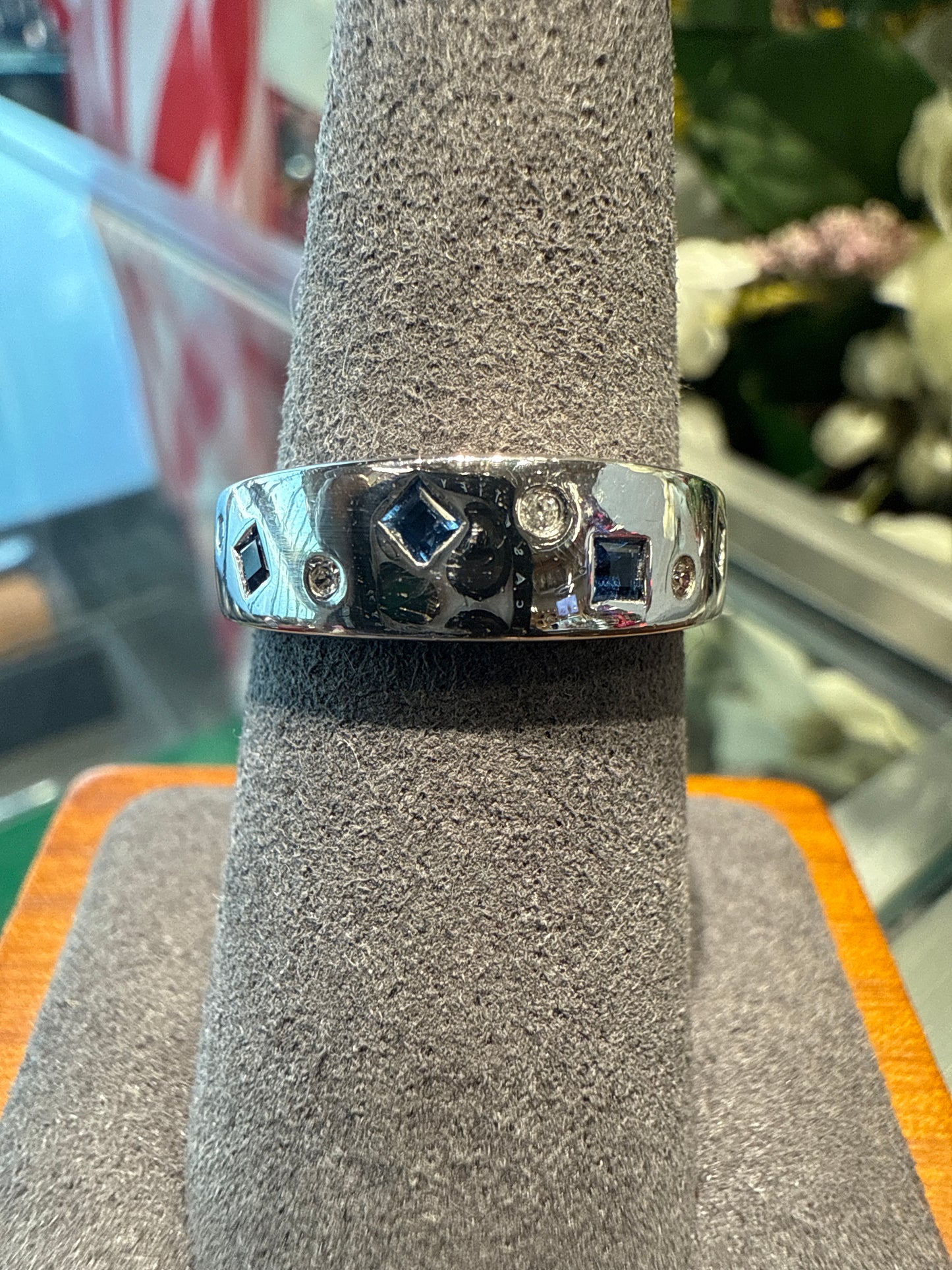 White gold ring