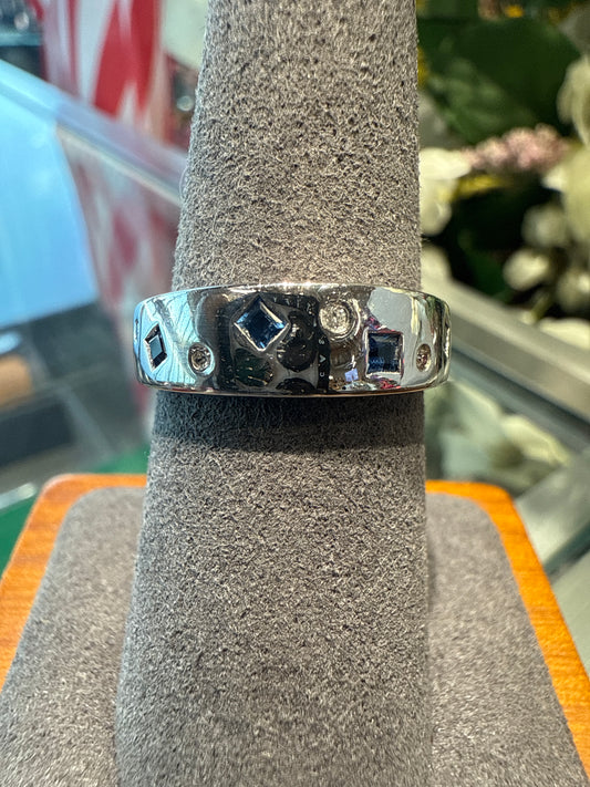 White gold ring