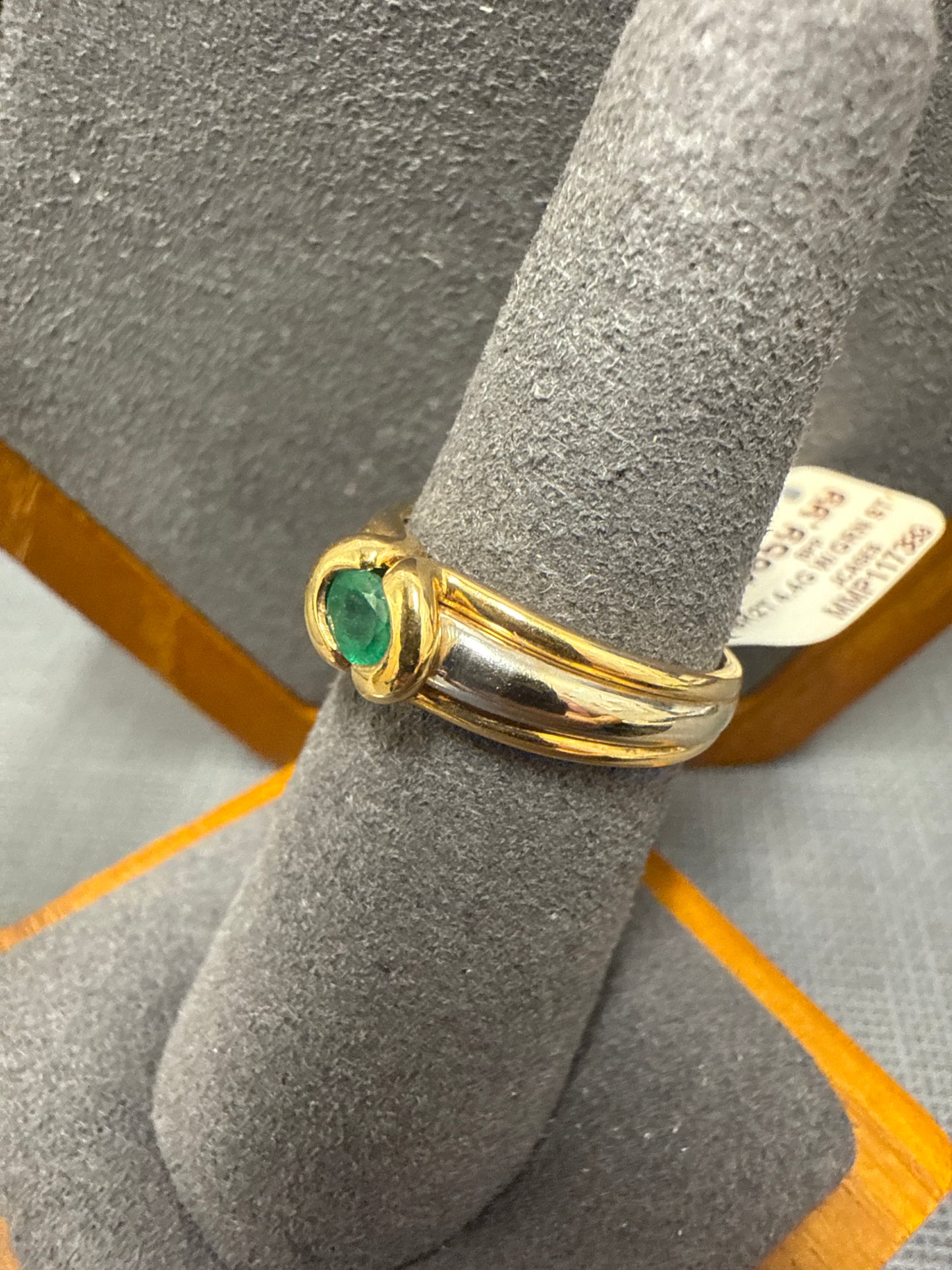 Gold ring