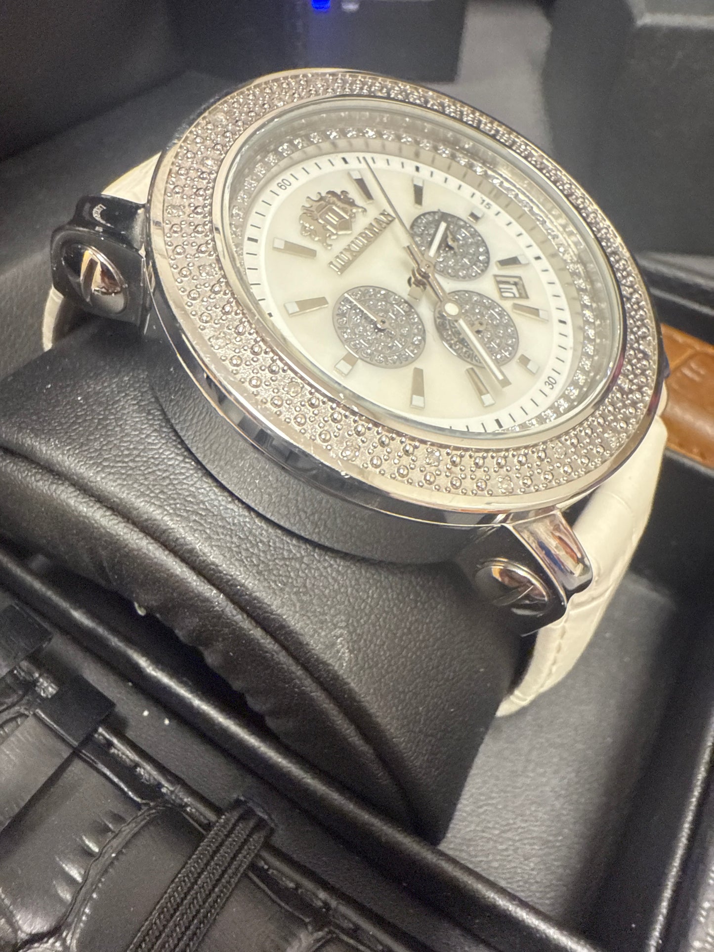 Luxurman Wristwatch