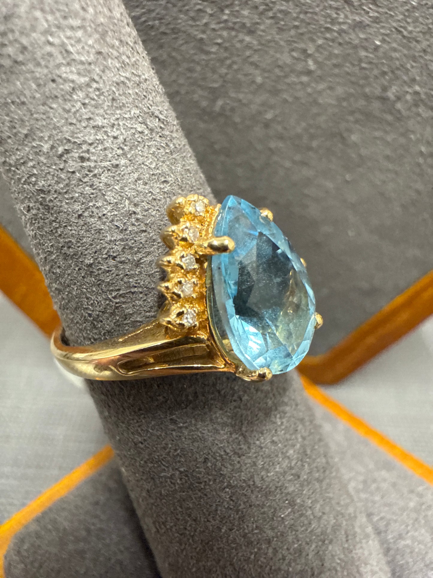 Gold ring