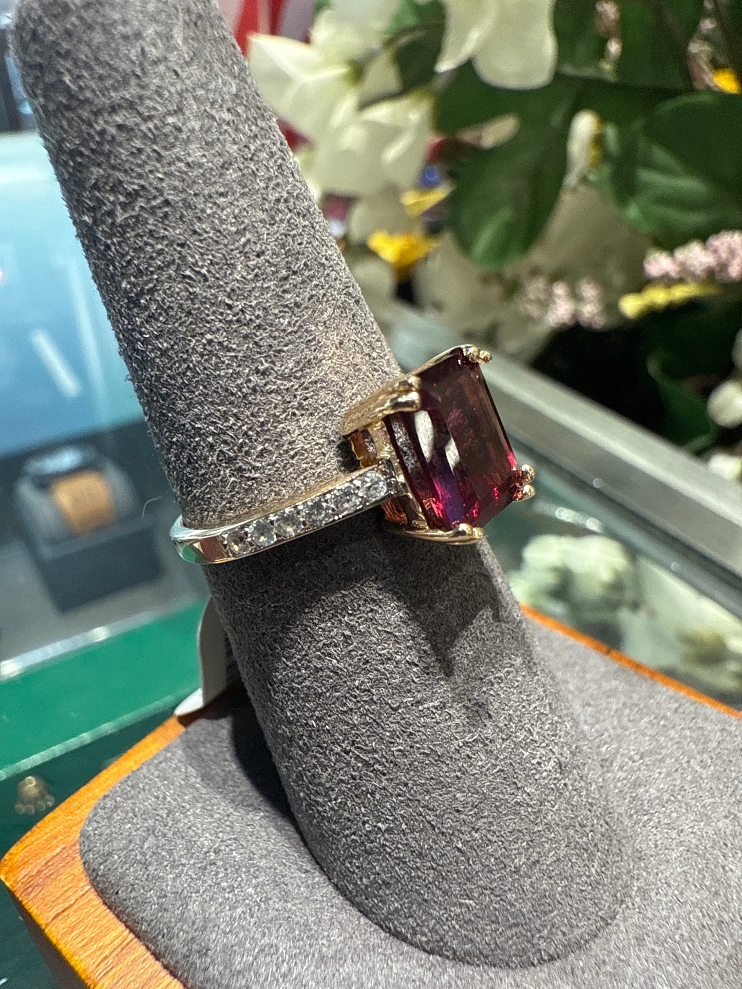 Gold ring