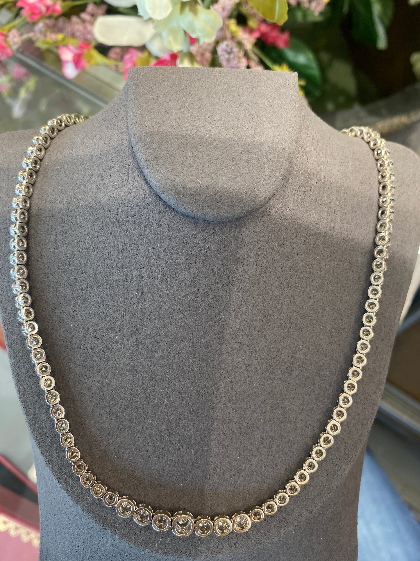 14k White Gold Diamond Necklace