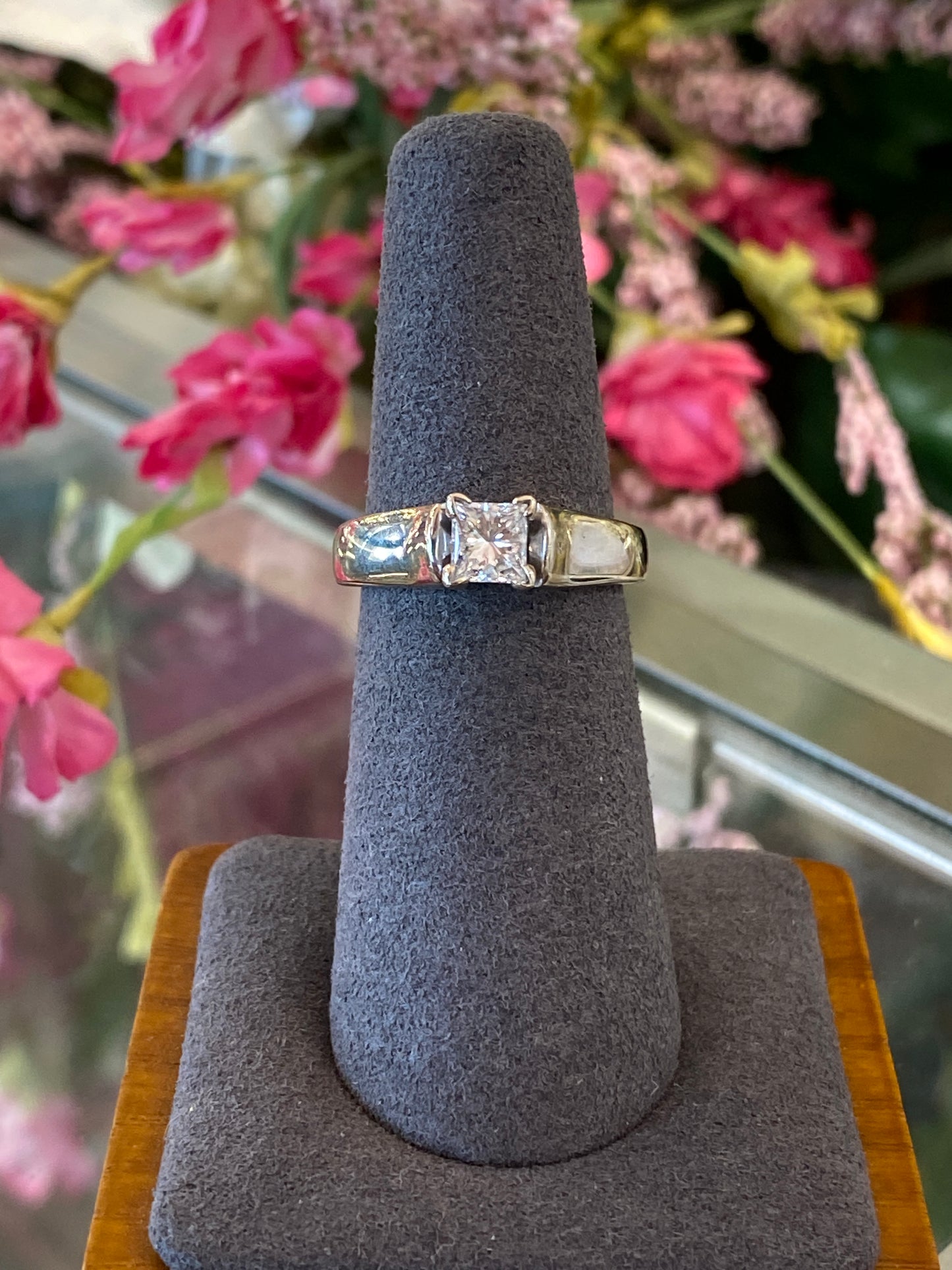 14k White Gold Engagement Ring