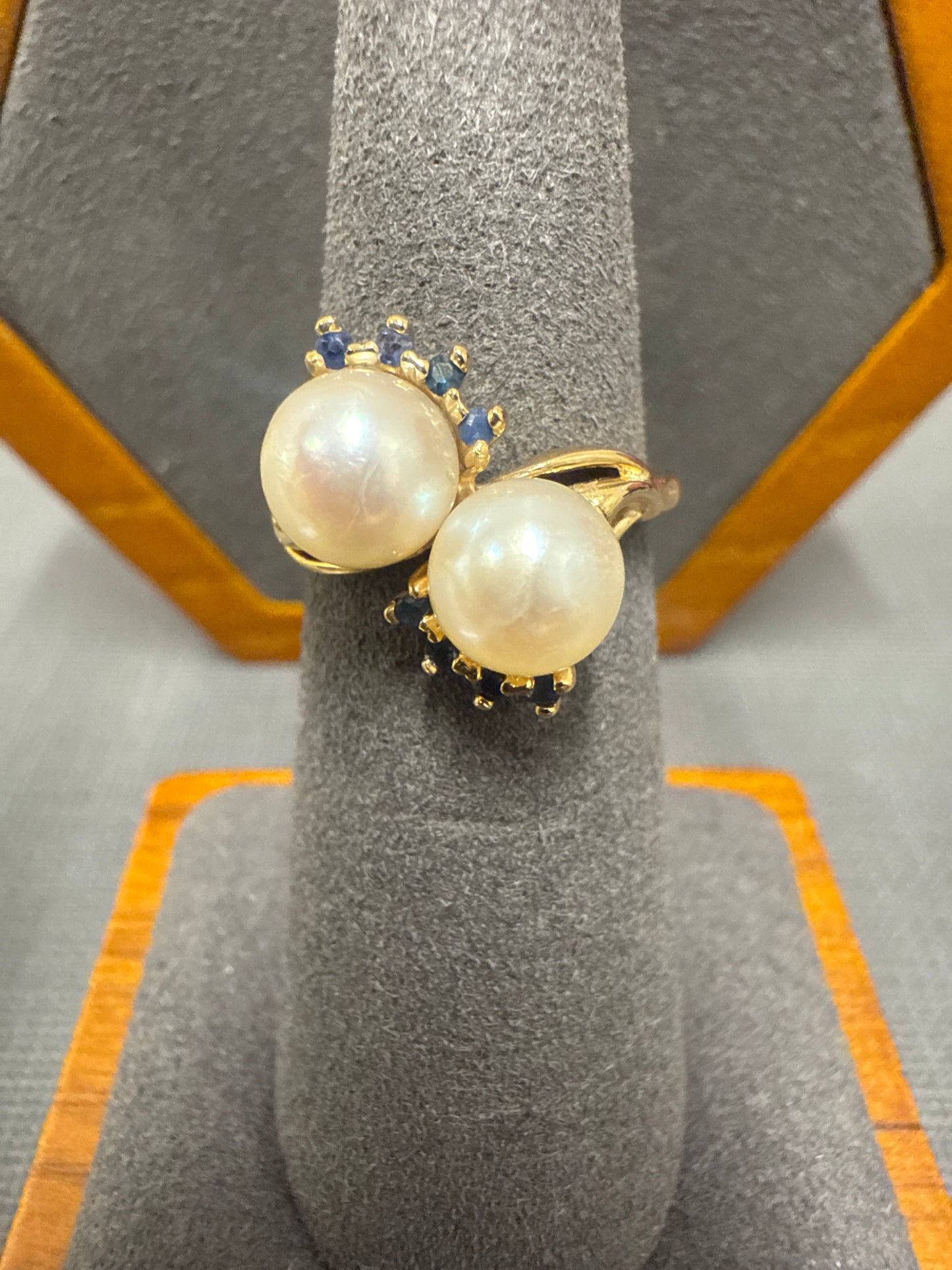 Gold ring