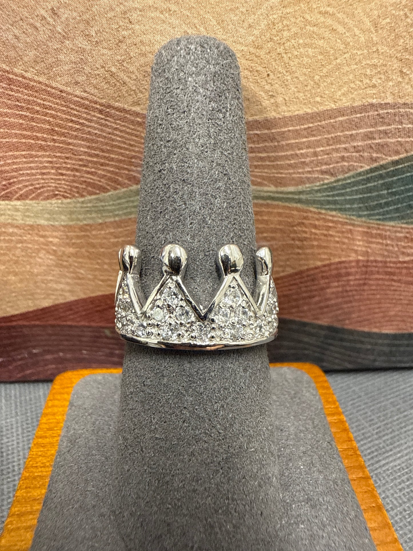 Silver crown ring