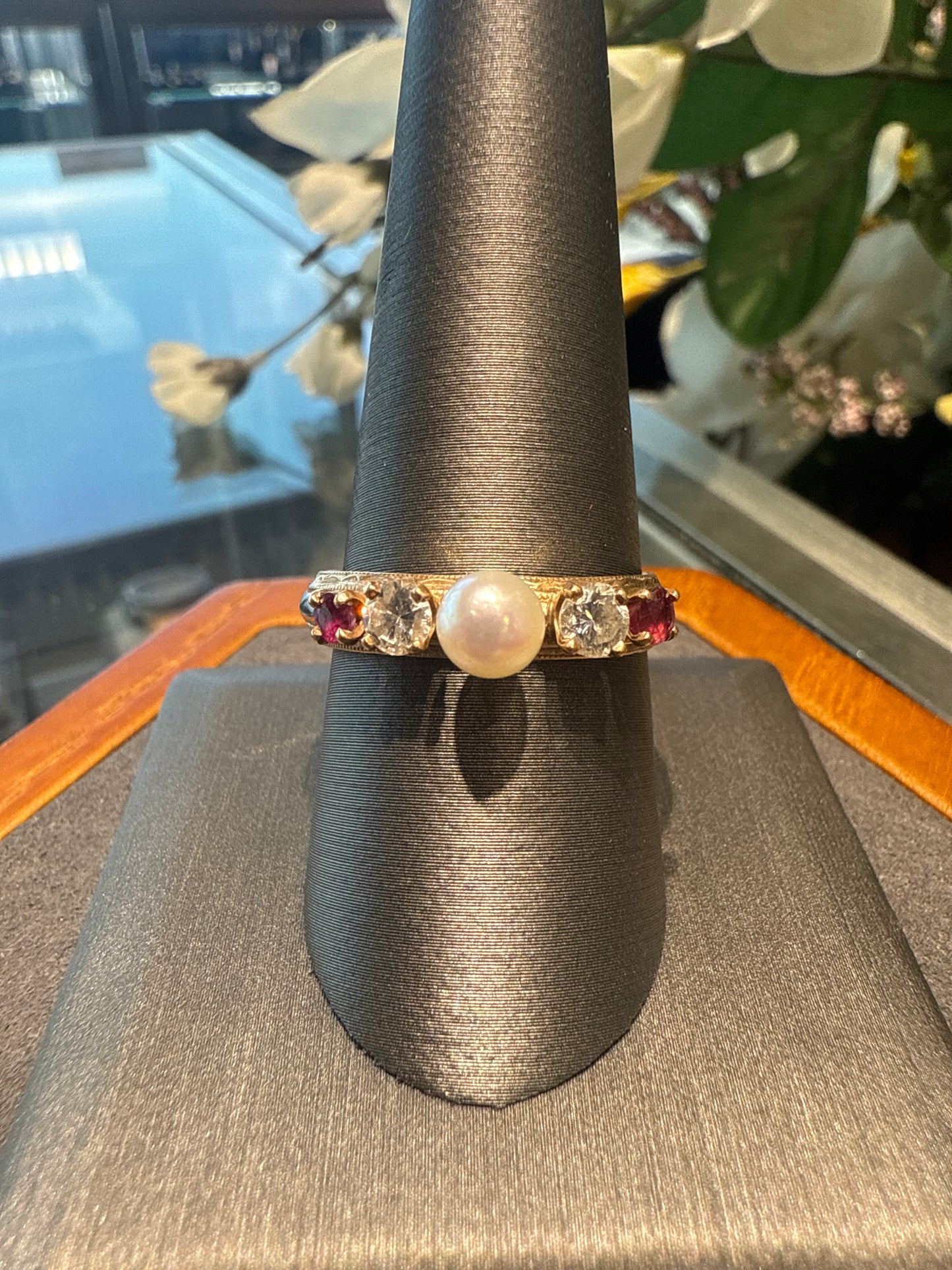 Gold ring