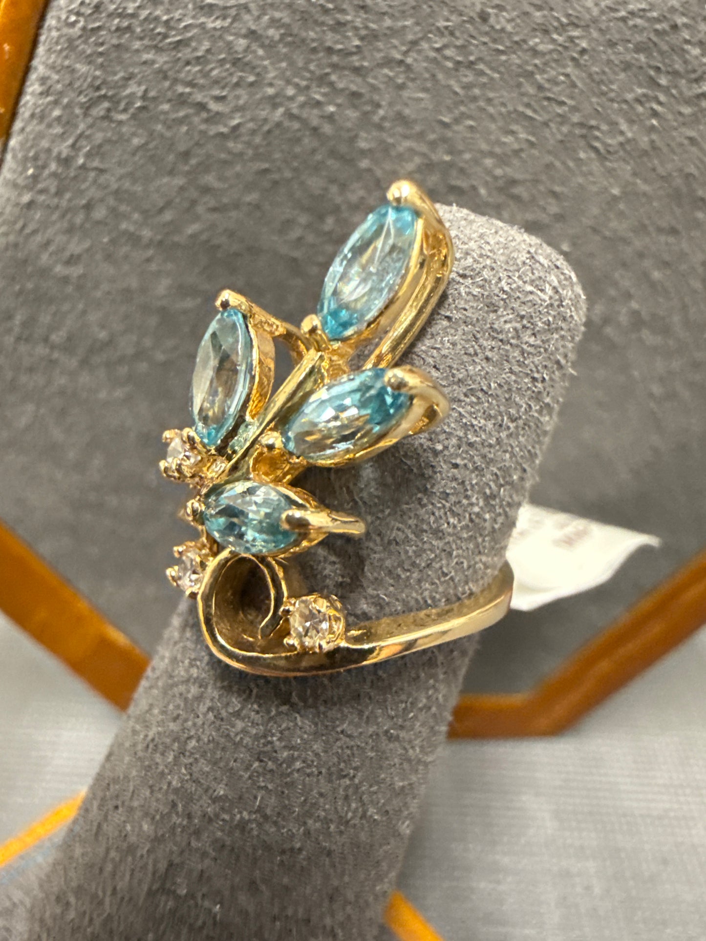 Gold ring